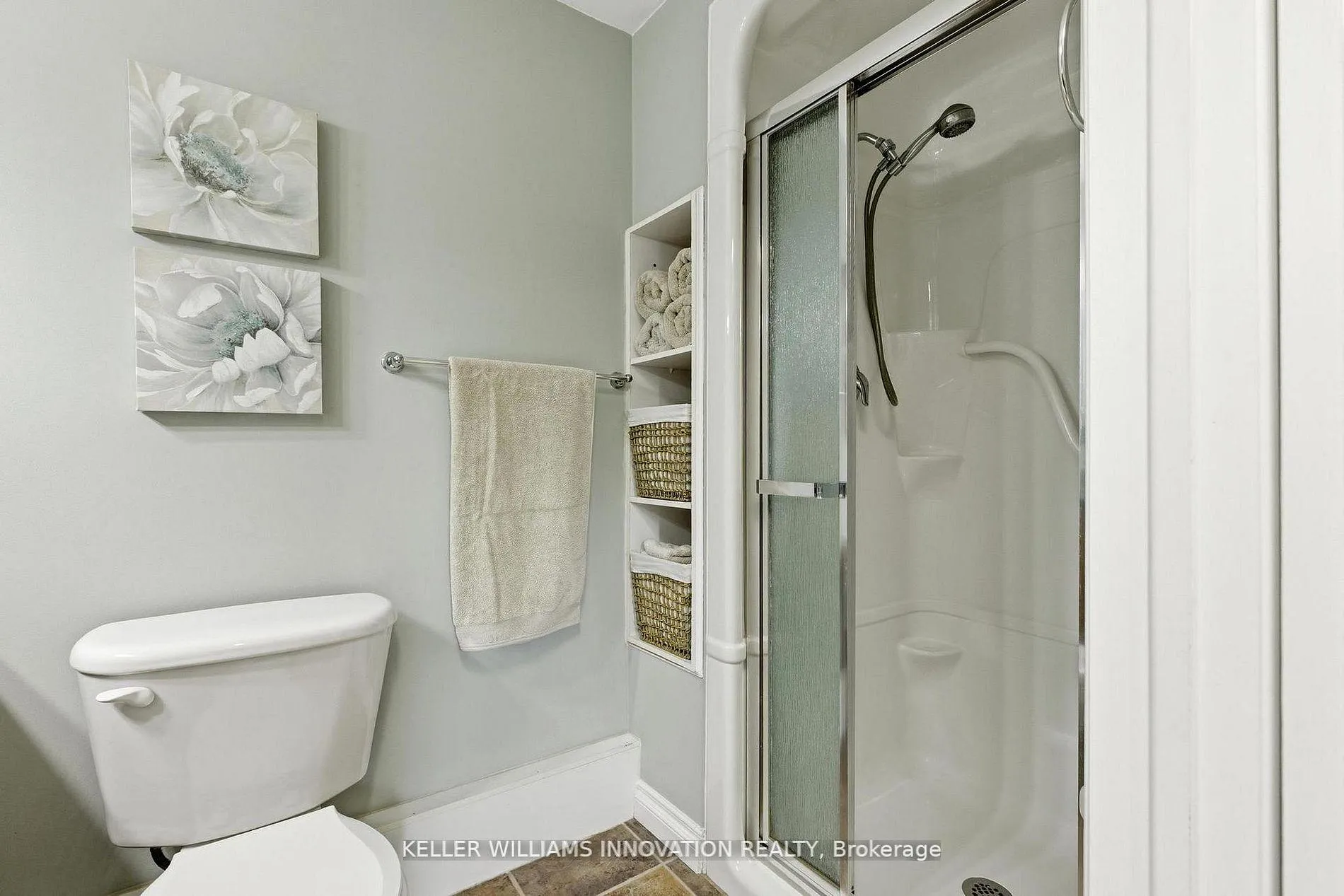 Photo 28 of 25 Greenock Drive, Kitchener — HOMEH