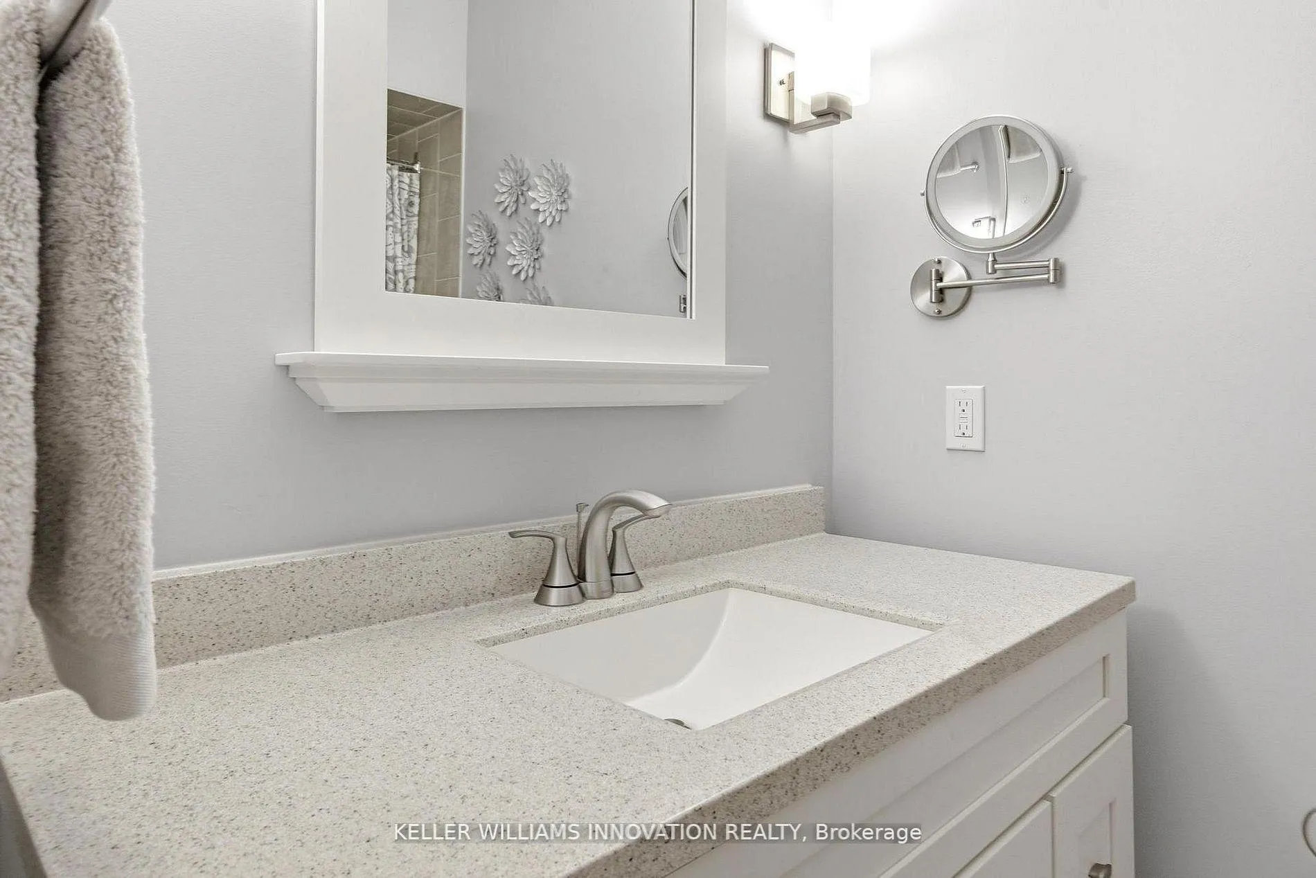 Photo 36 of 25 Greenock Drive, Kitchener — HOMEH