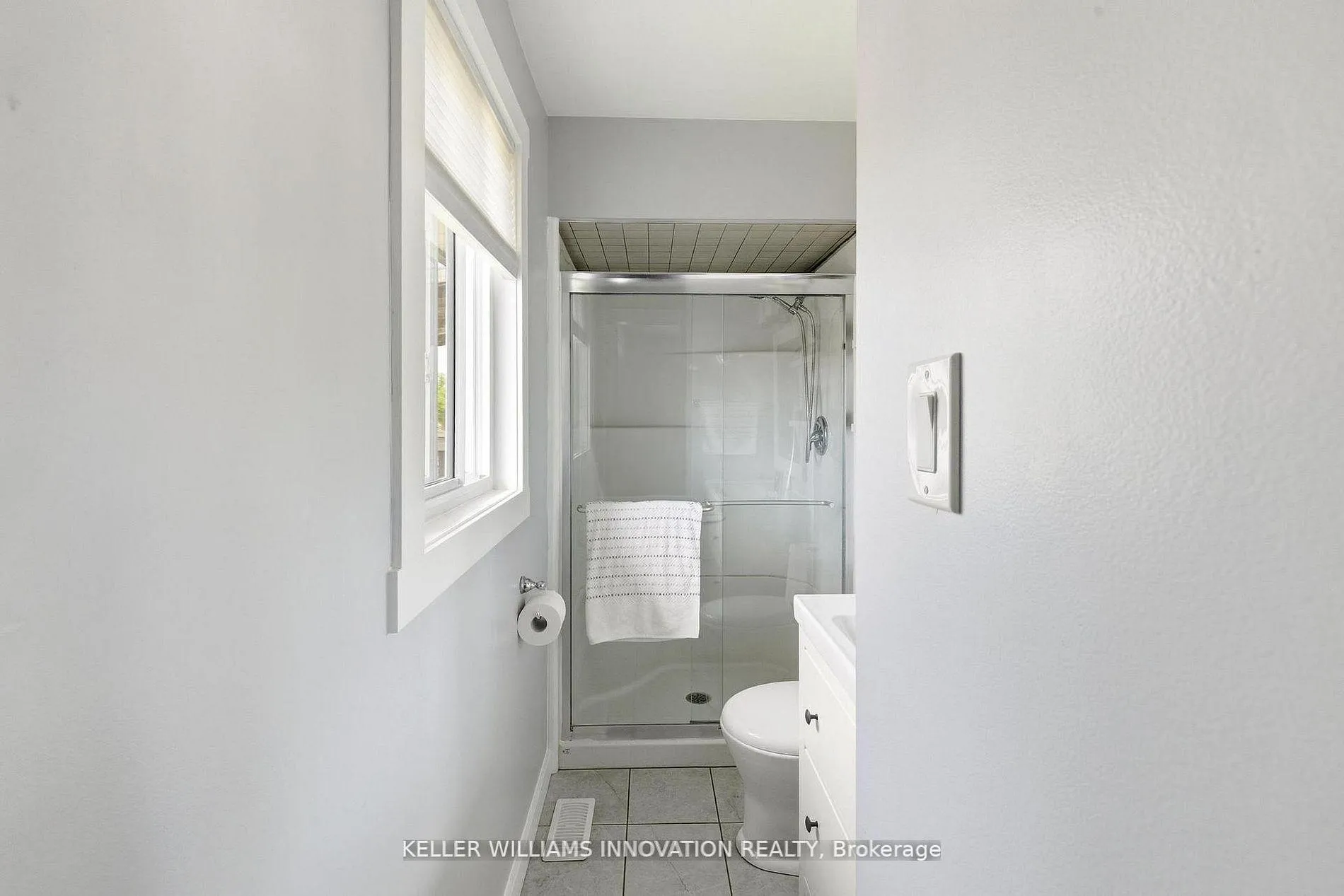 Photo 40 of 25 Greenock Drive, Kitchener — HOMEH
