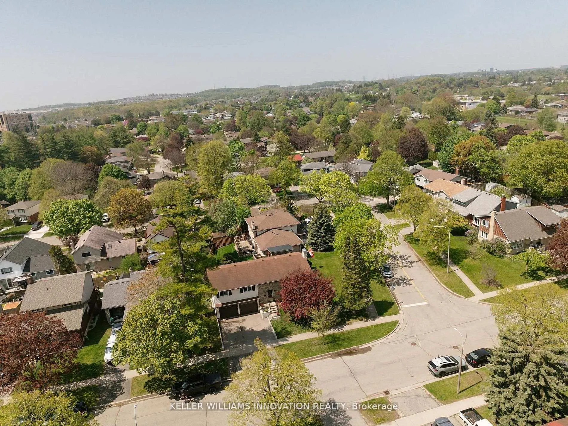 Photo 42 of 25 Greenock Drive, Kitchener — HOMEH