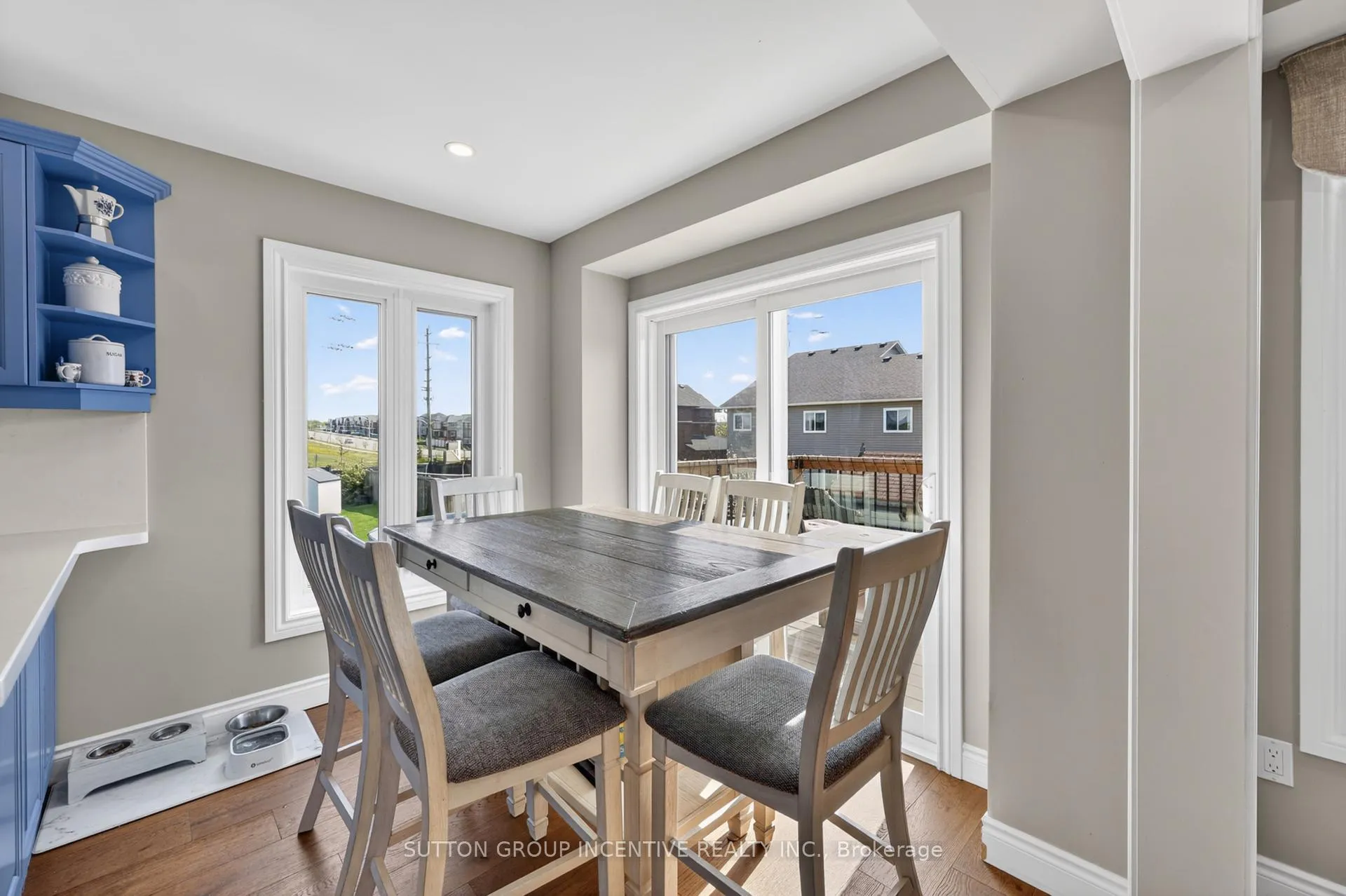 Photo 14 of 60 Succession Crescent, Barrie, Innis-Shore — HOMEH