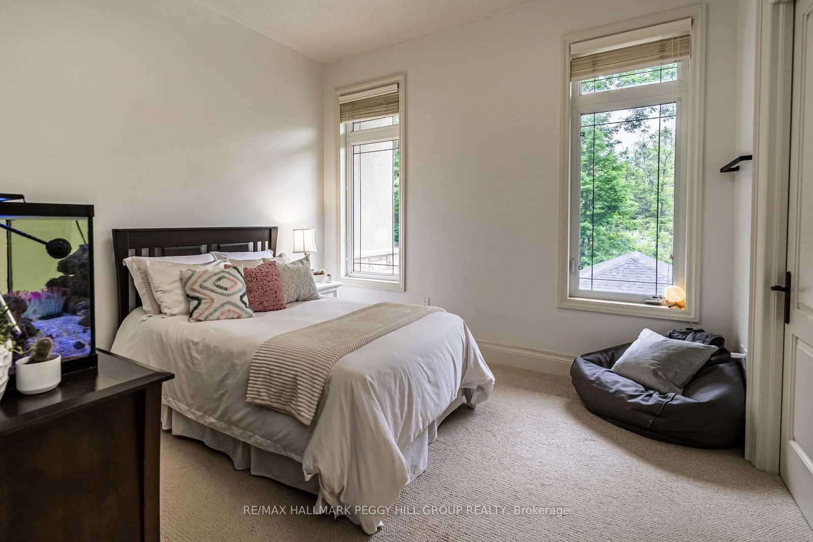Photo 11 of 32 Gallagher Crescent, Springwater, Midhurst — HOMEH