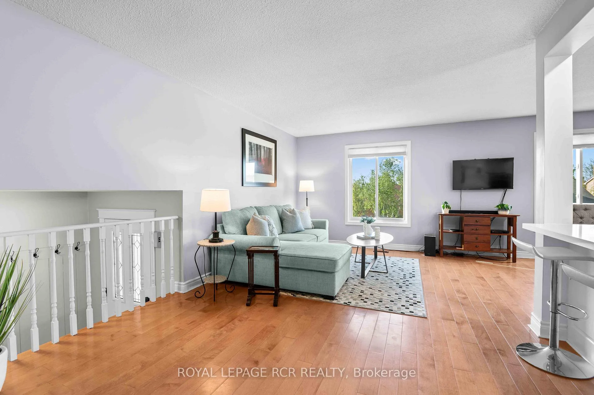 Photo 13 of 46 Goldgate Crescent, Orangeville — HOMEH