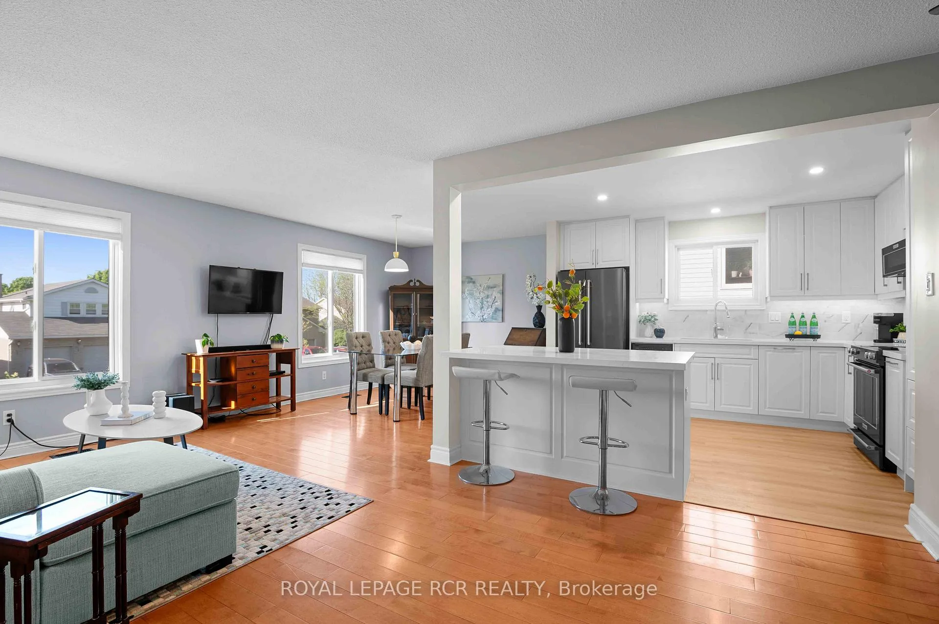 Photo 14 of 46 Goldgate Crescent, Orangeville — HOMEH