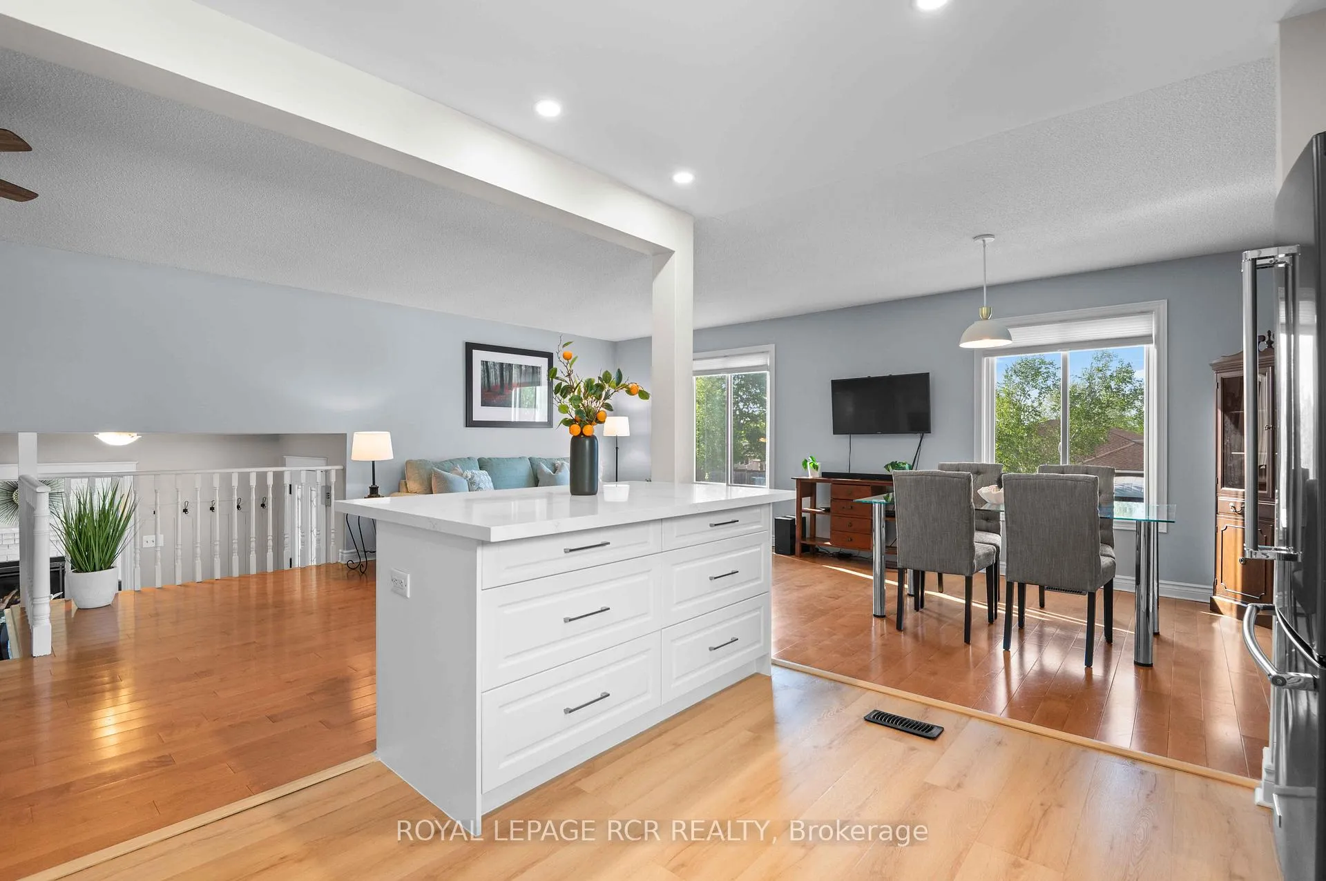 Photo 23 of 46 Goldgate Crescent, Orangeville — HOMEH