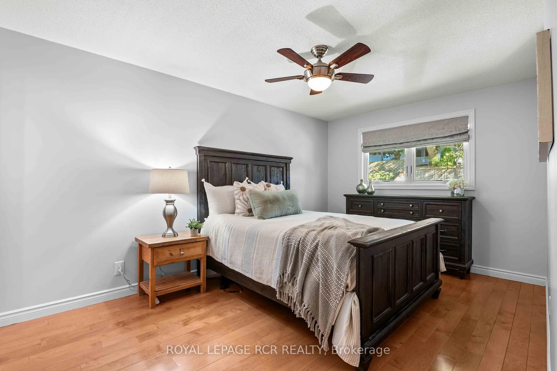 Photo 26 of 46 Goldgate Crescent, Orangeville — HOMEH
