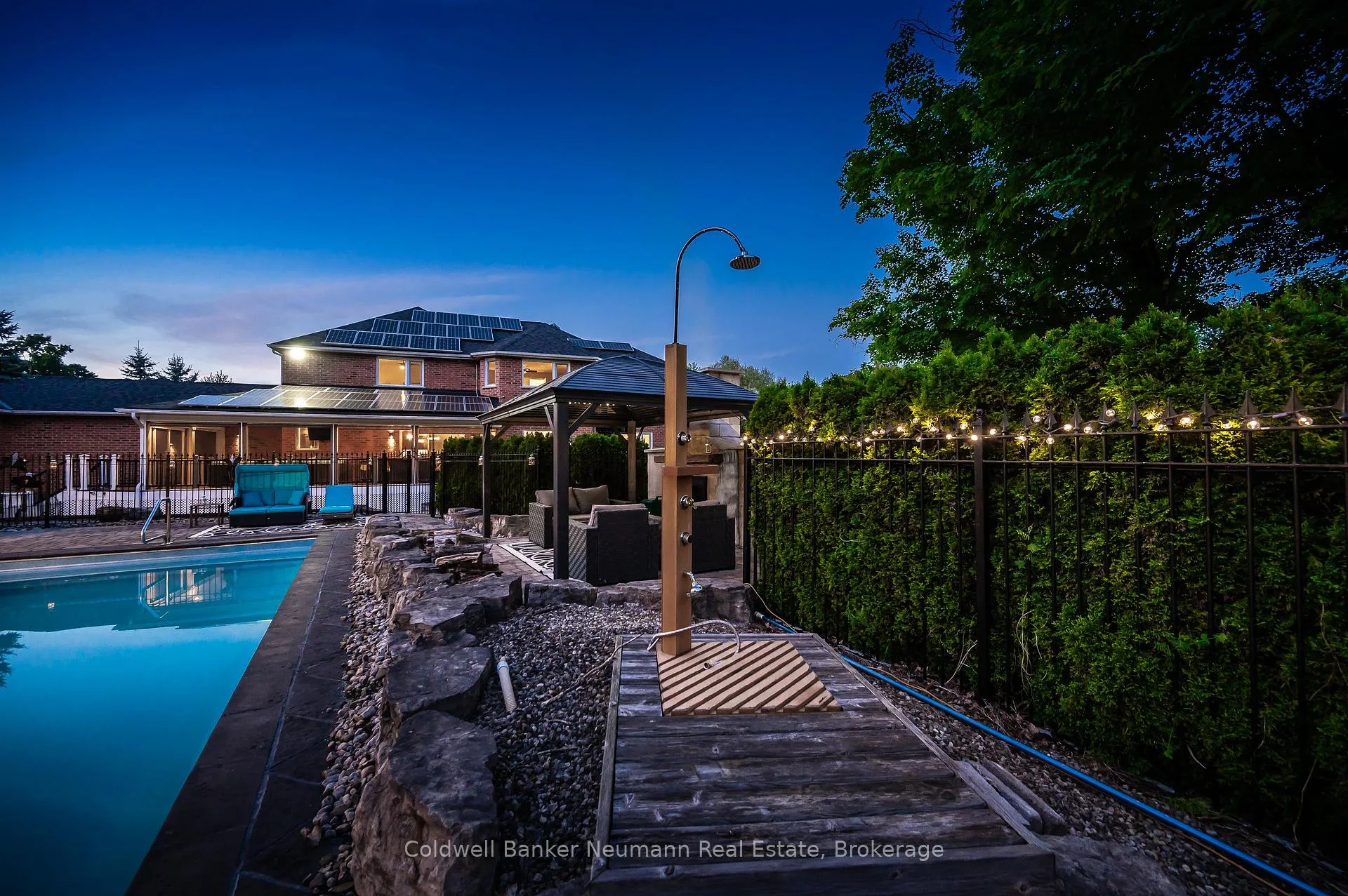 Photo 3 of 32 Forest Ridge Road, Erin, Hillsburgh — HOMEH