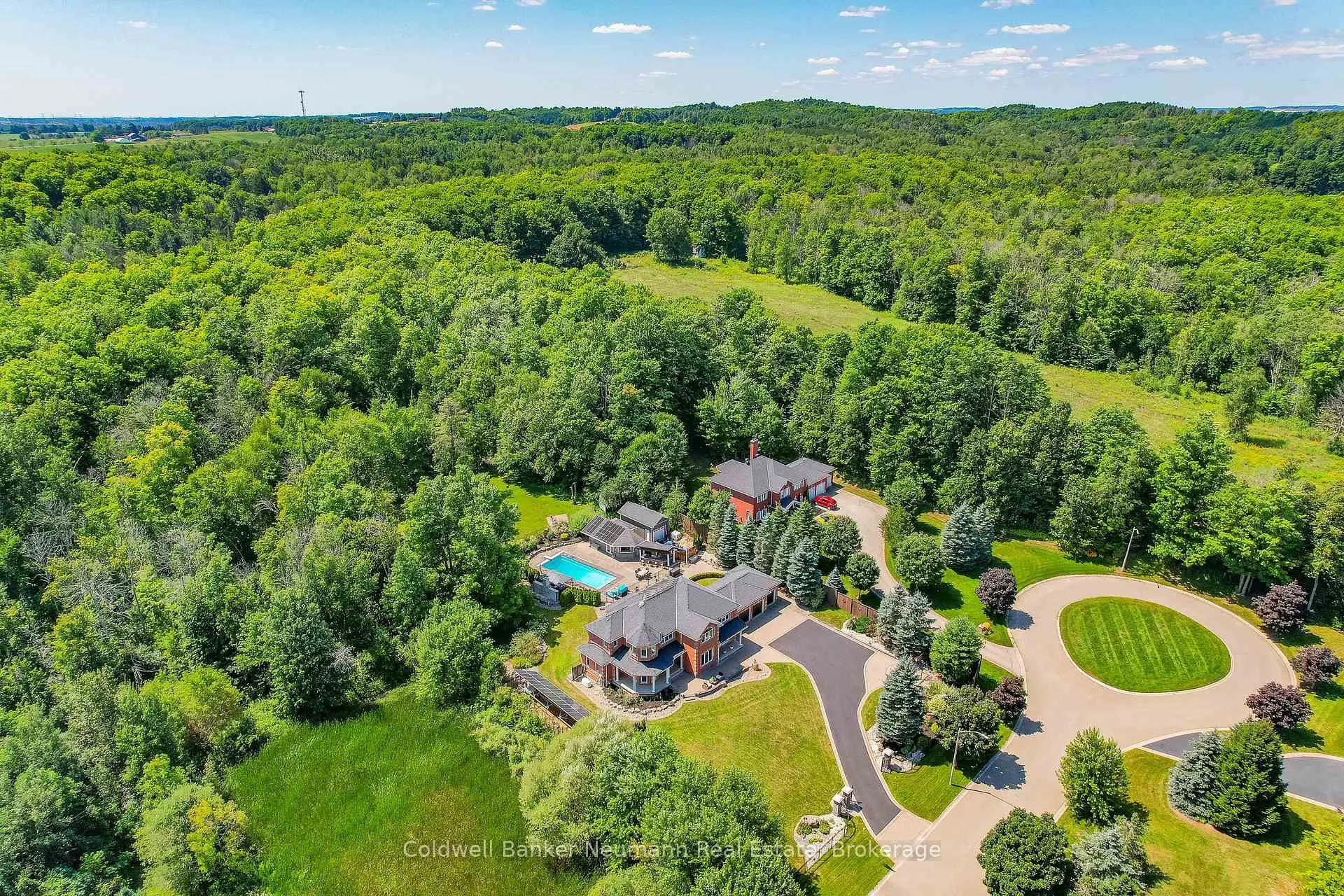 Photo 44 of 32 Forest Ridge Road, Erin, Hillsburgh — HOMEH