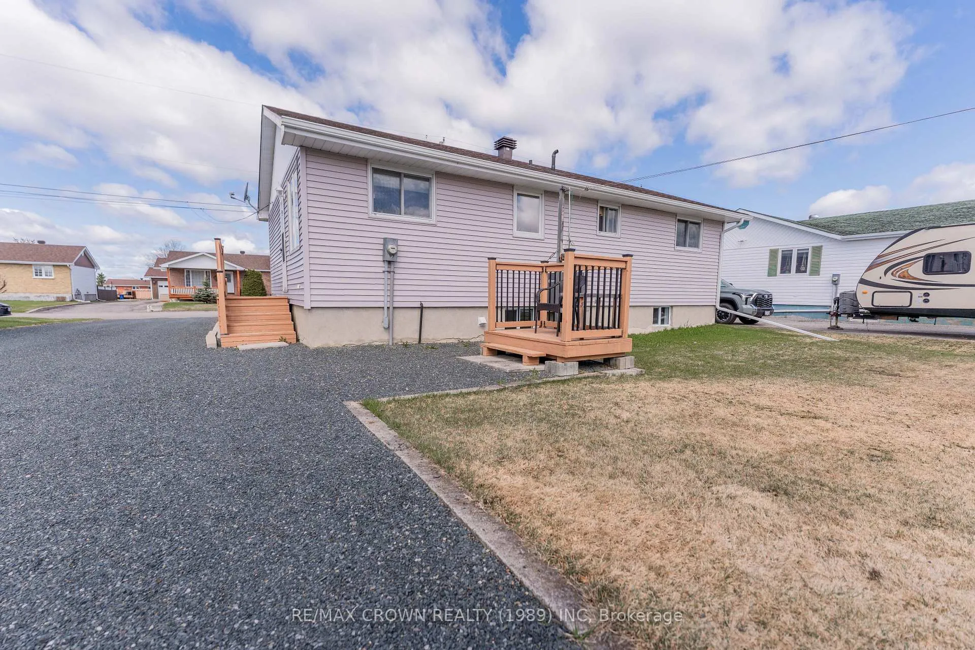 Photo 45 of 47 Breton Crescent, Smooth Rock Falls, SRF — HOMEH