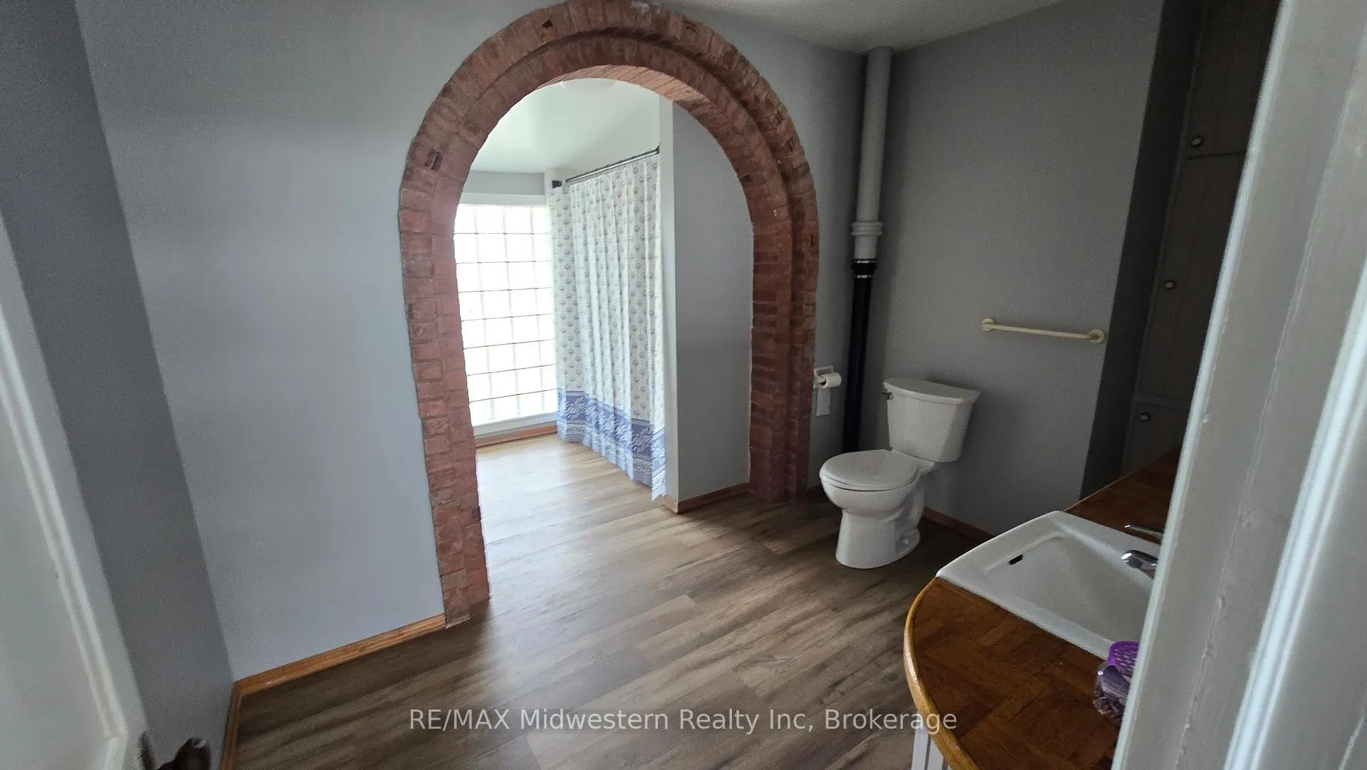 Photo 10 of Unit 2, 545 Inkerman Street E, North Perth, Listowel — HOMEH