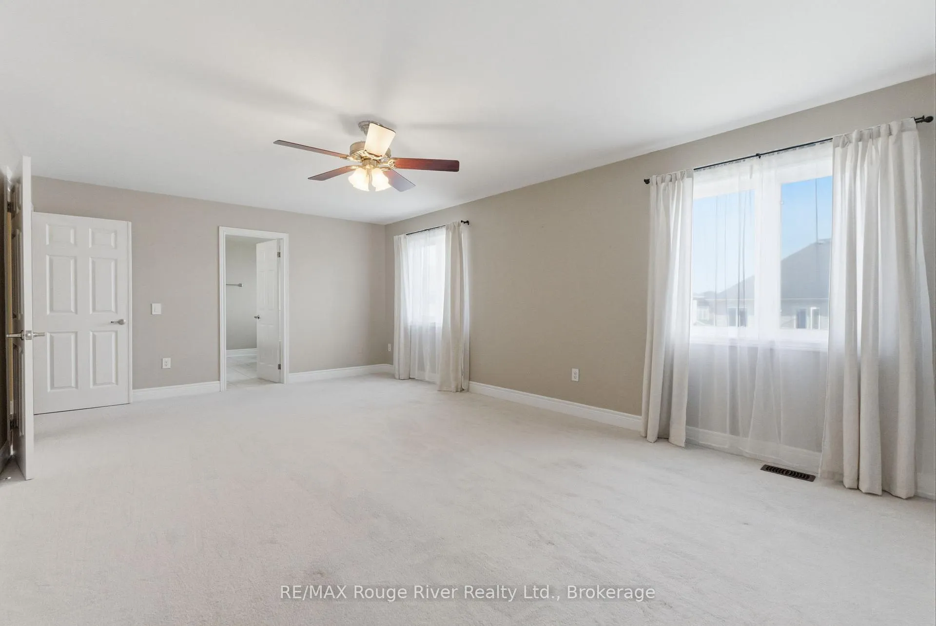 Photo 28 of 138 Kersey Crescent, Clarington, Courtice — HOMEH