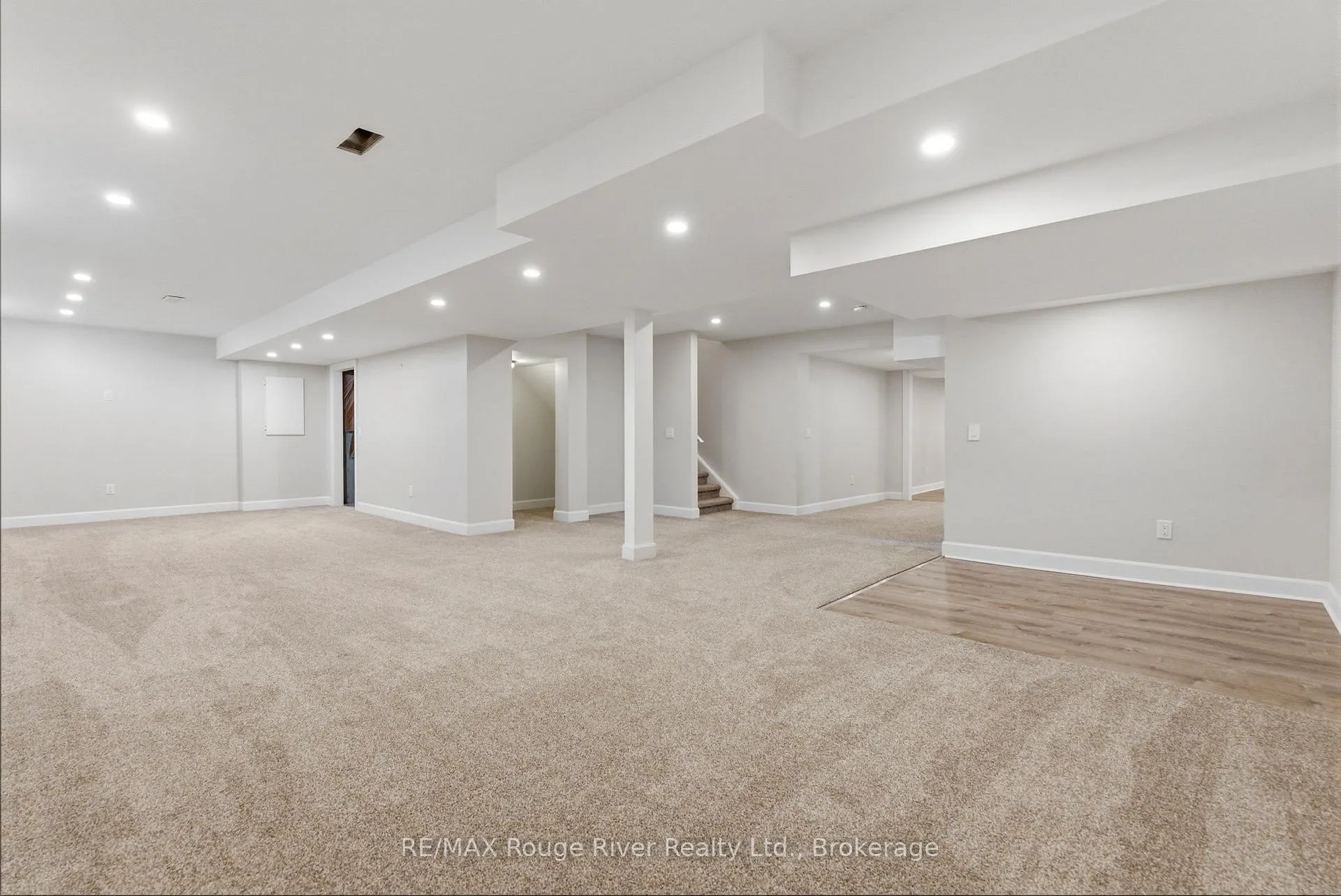 Photo 43 of 138 Kersey Crescent, Clarington, Courtice — HOMEH