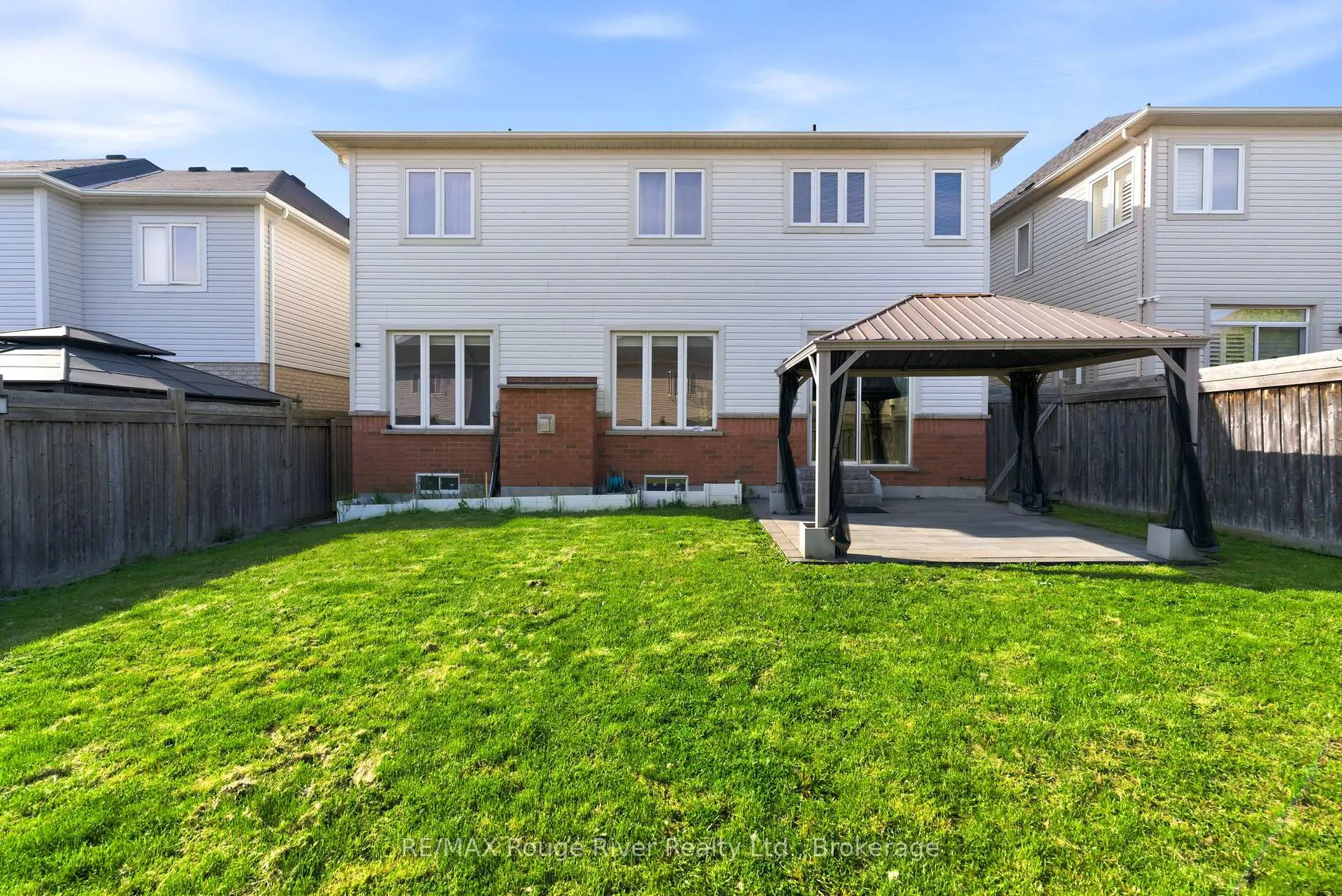Photo 48 of 138 Kersey Crescent, Clarington, Courtice — HOMEH