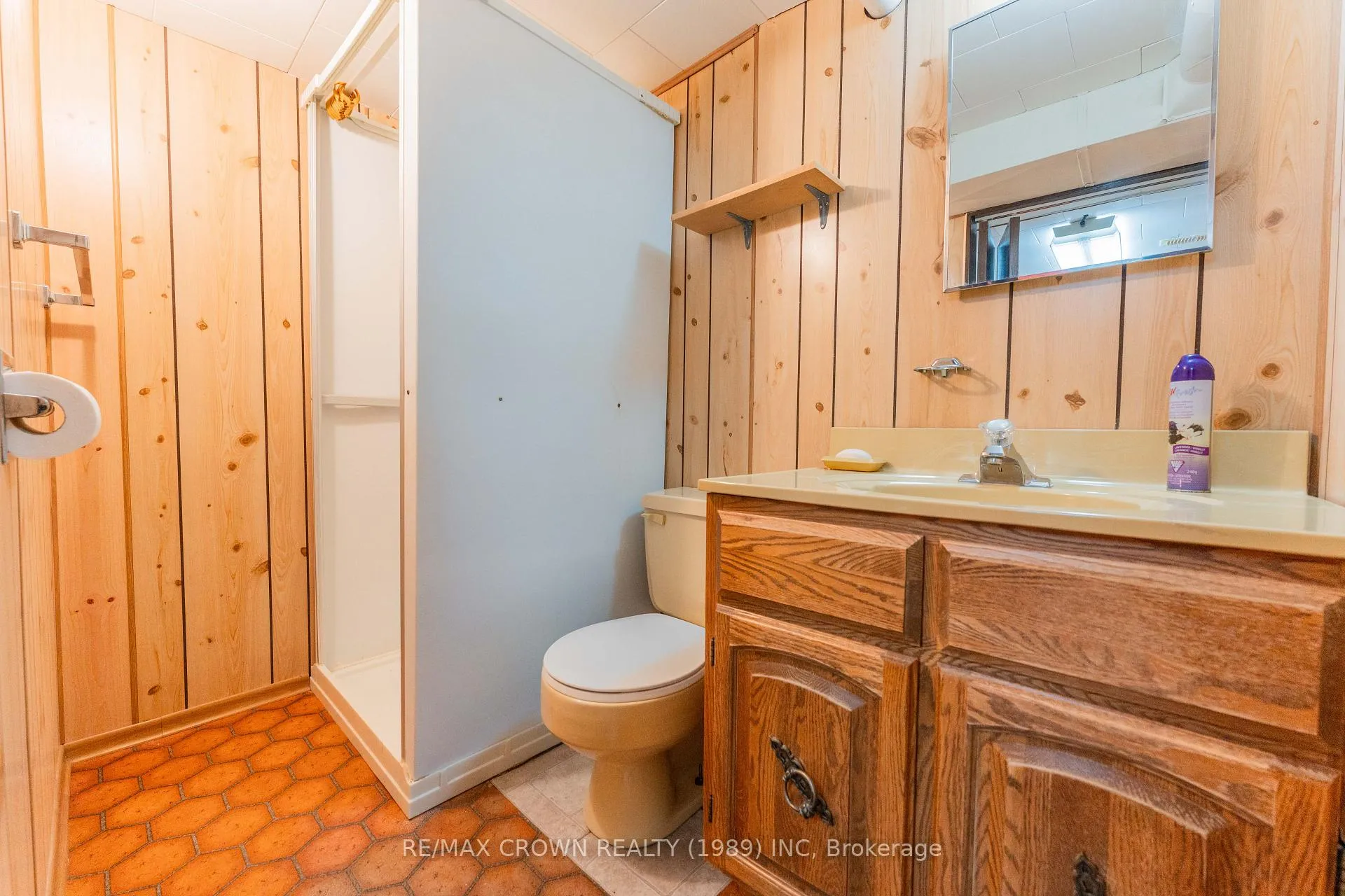 Photo 36 of 35 Bowman Avenue, Kapuskasing — HOMEH