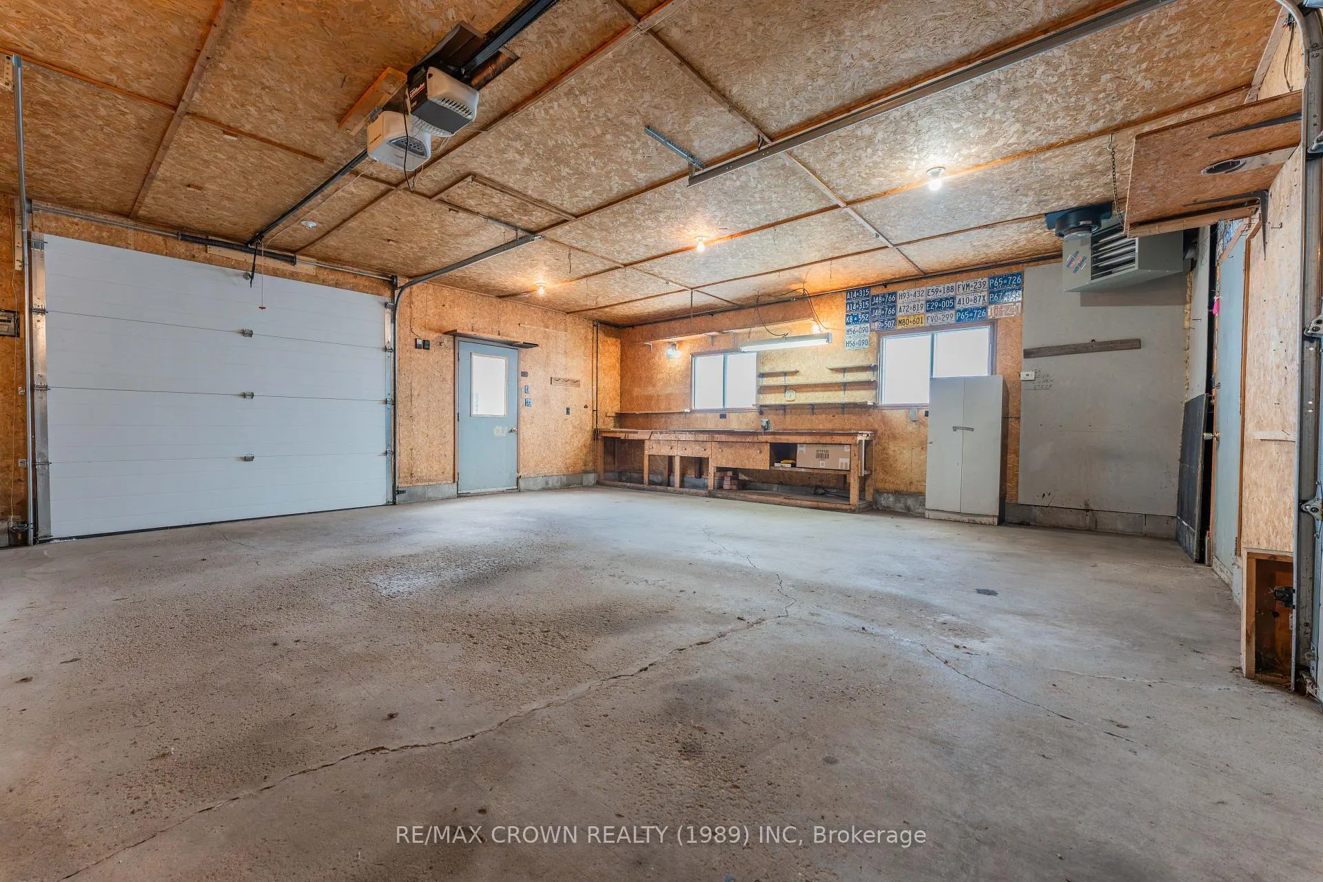 Photo 44 of 35 Bowman Avenue, Kapuskasing — HOMEH