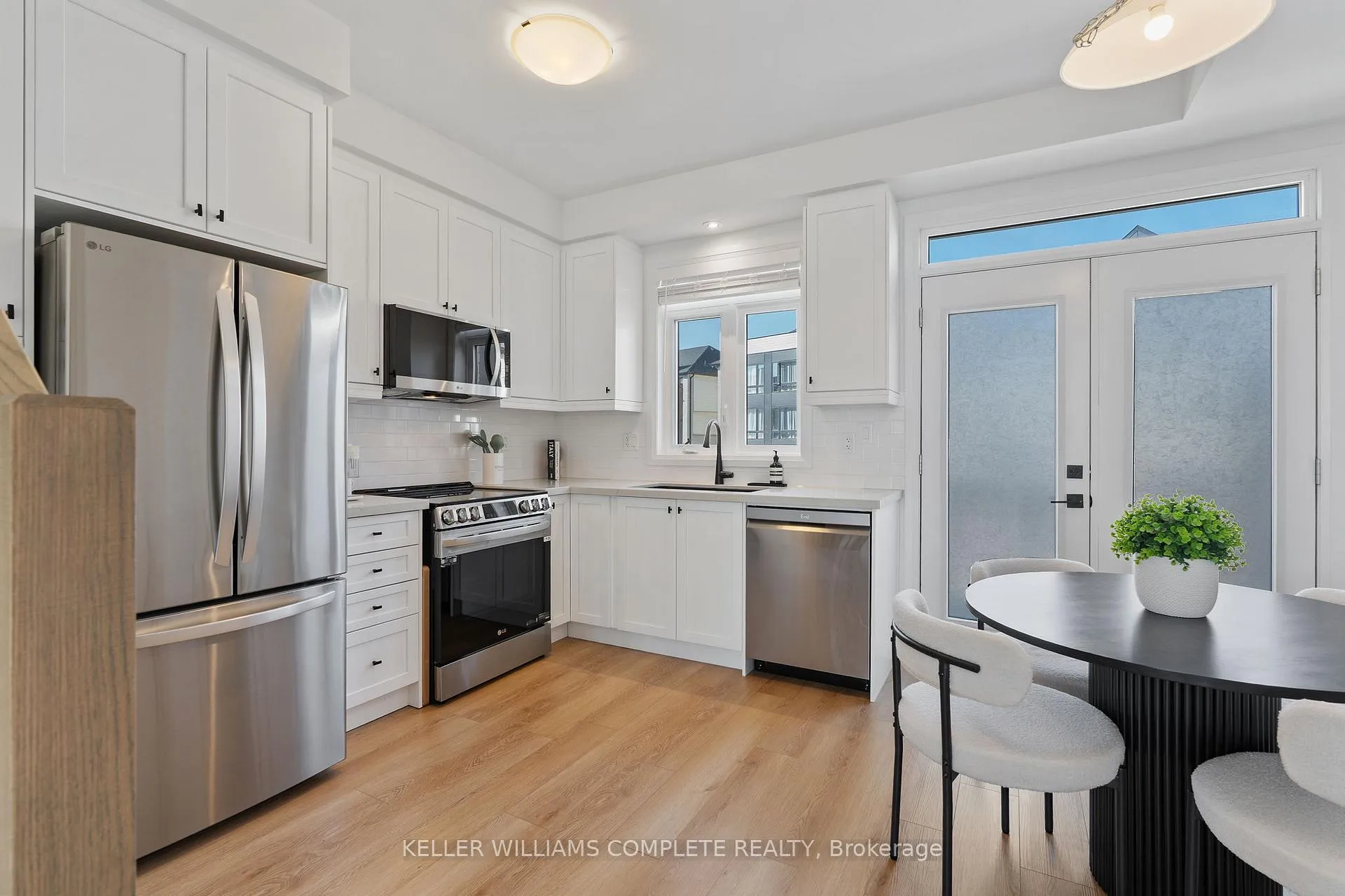 Photo 9 of Unit 61, 55 Tom Brown Drive, Brant, Paris — HOMEH