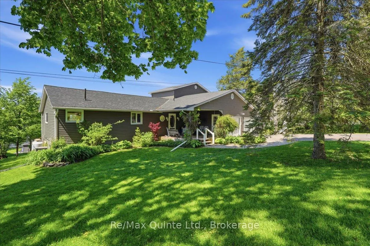 Photo 3 of 92 Bishop Lane, Prince Edward County, Sophiasburg Ward — HOMEH