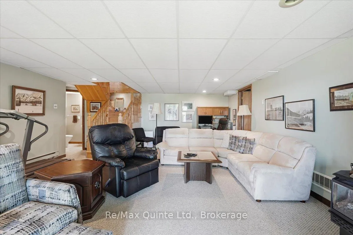 Photo 29 of 92 Bishop Lane, Prince Edward County, Sophiasburg Ward — HOMEH
