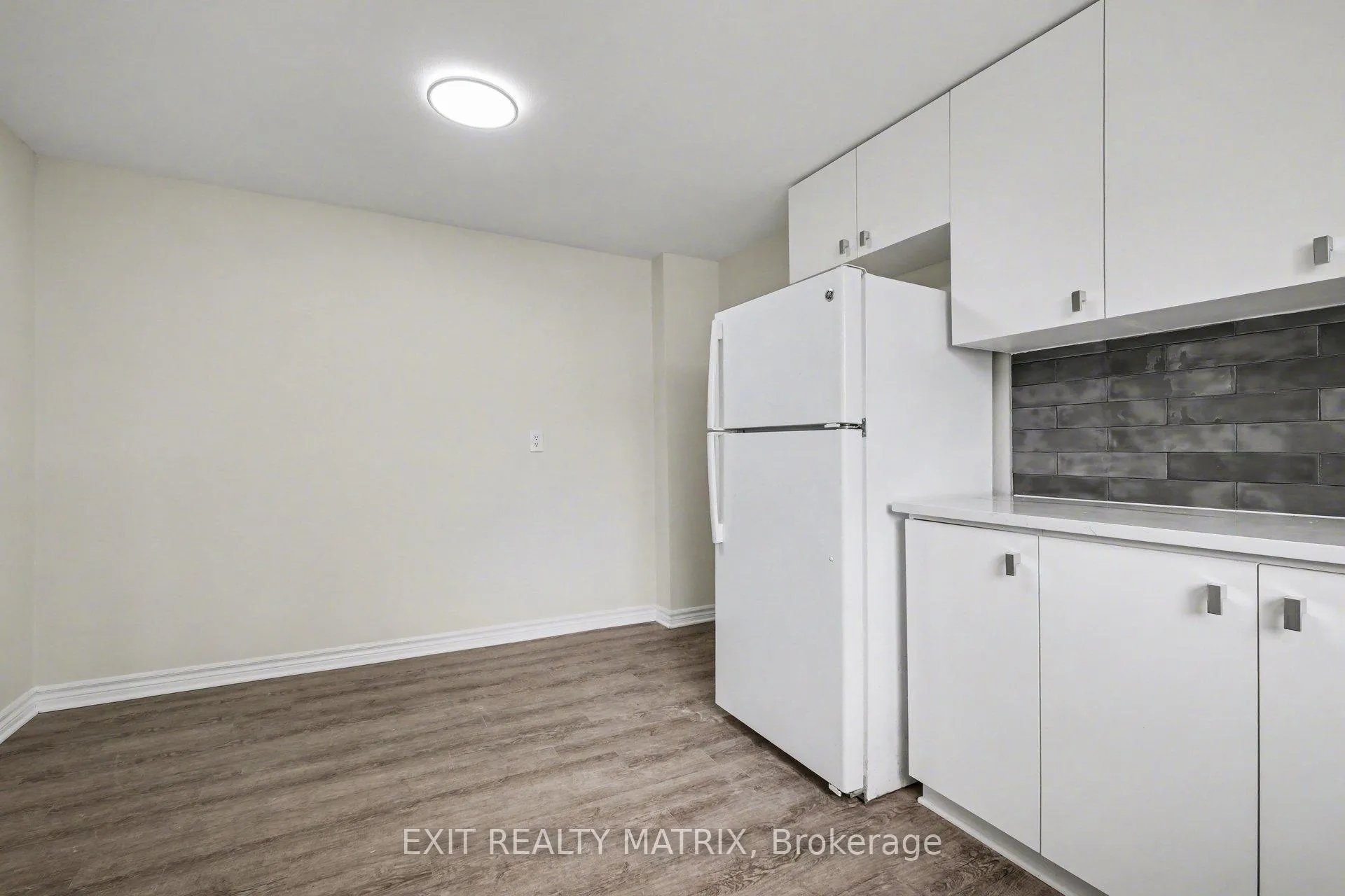 Photo 10 of Unit B, 1468 Heatherington Road, Ottawa, Heron Gate/Industrial Park — HOMEH