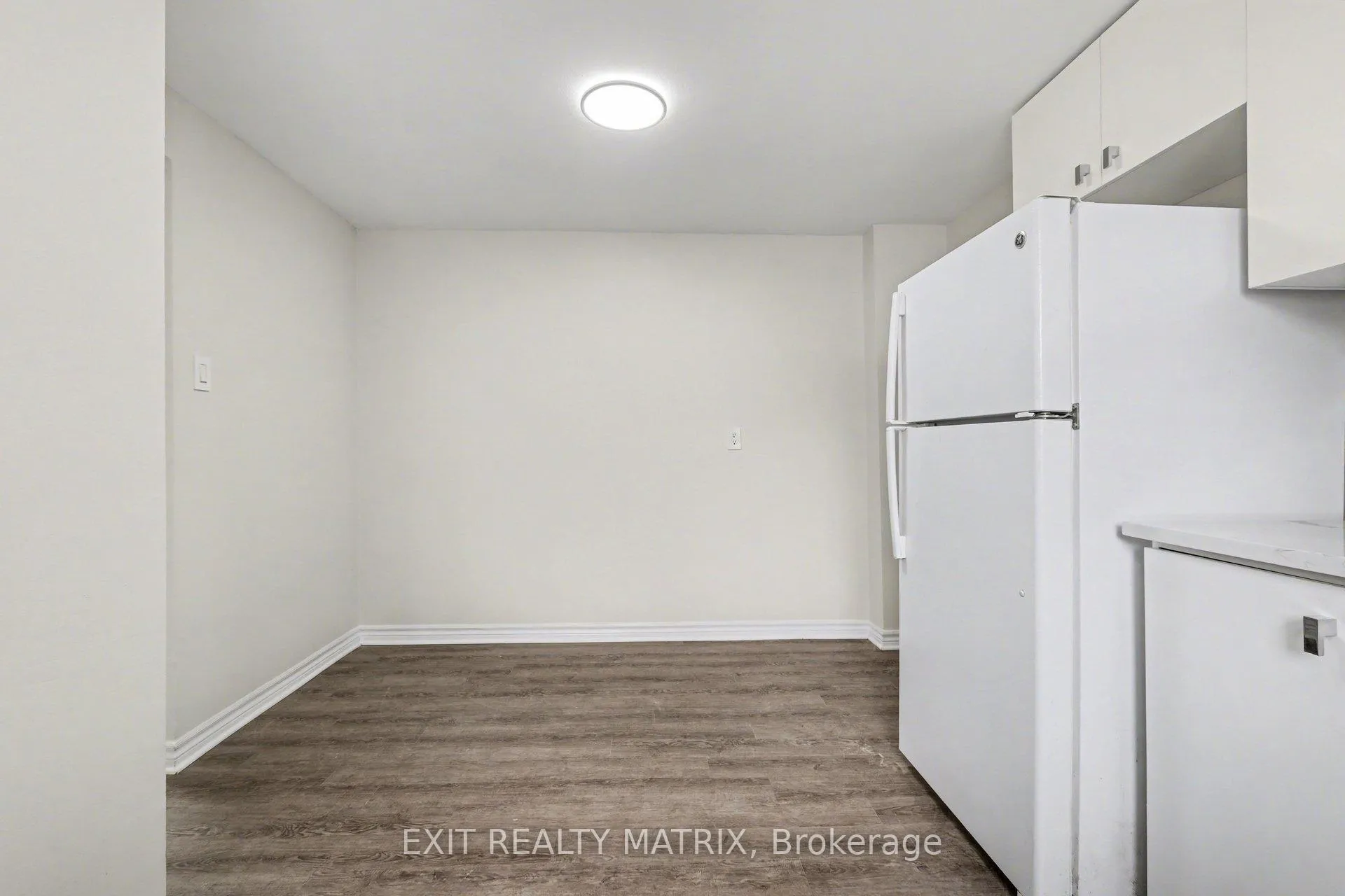Photo 13 of Unit B, 1468 Heatherington Road, Ottawa, Heron Gate/Industrial Park — HOMEH