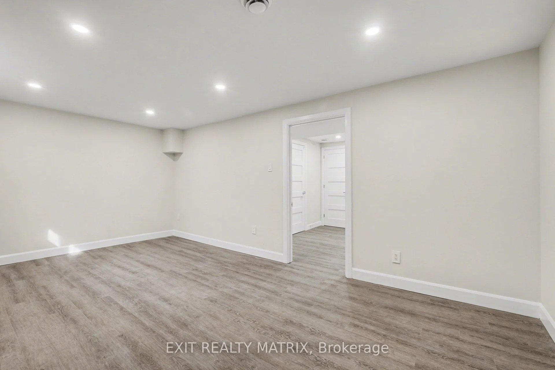 Photo 24 of Unit B, 1468 Heatherington Road, Ottawa, Heron Gate/Industrial Park — HOMEH