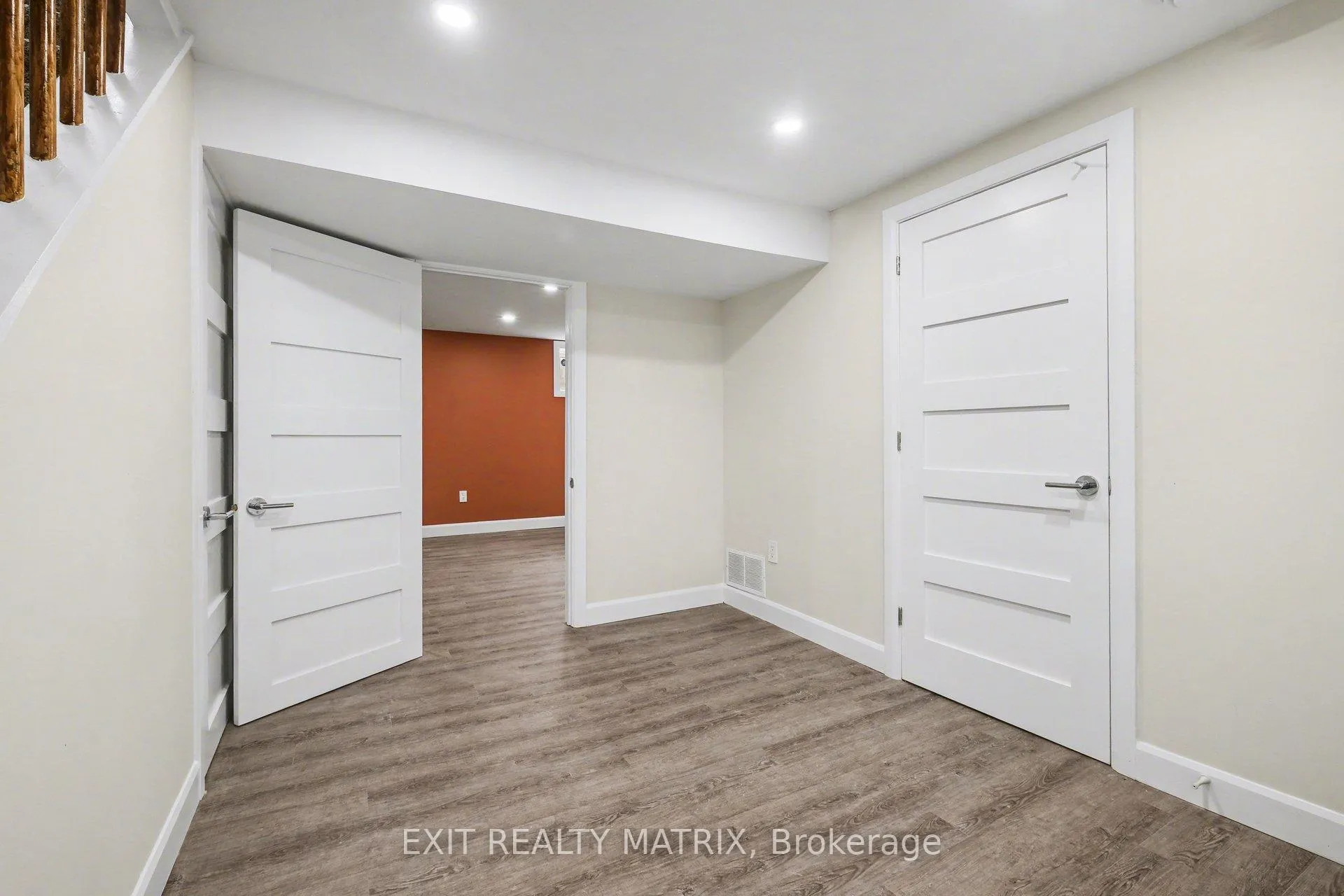 Photo 26 of Unit B, 1468 Heatherington Road, Ottawa, Heron Gate/Industrial Park — HOMEH