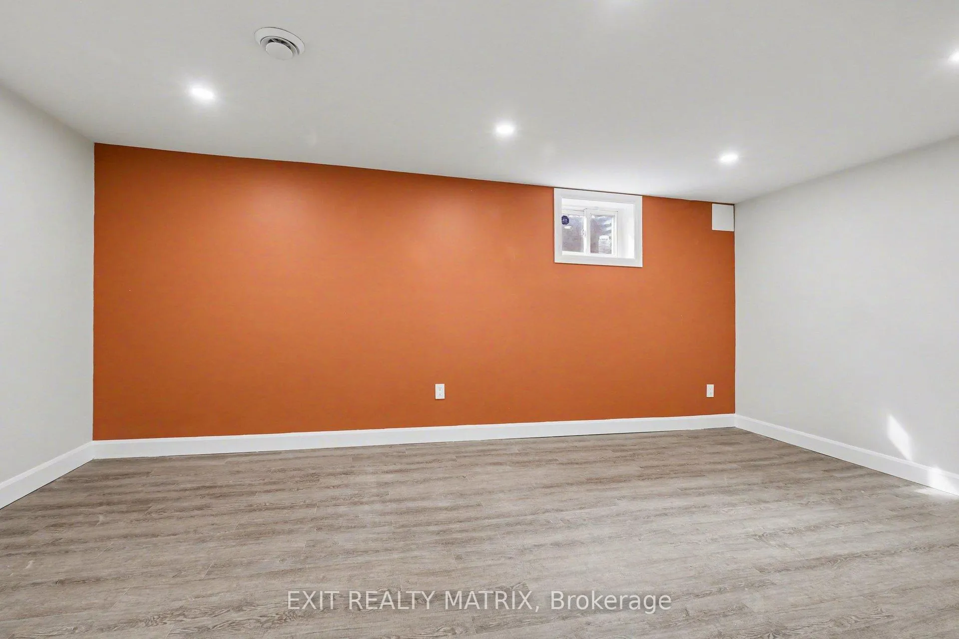 Photo 27 of Unit B, 1468 Heatherington Road, Ottawa, Heron Gate/Industrial Park — HOMEH