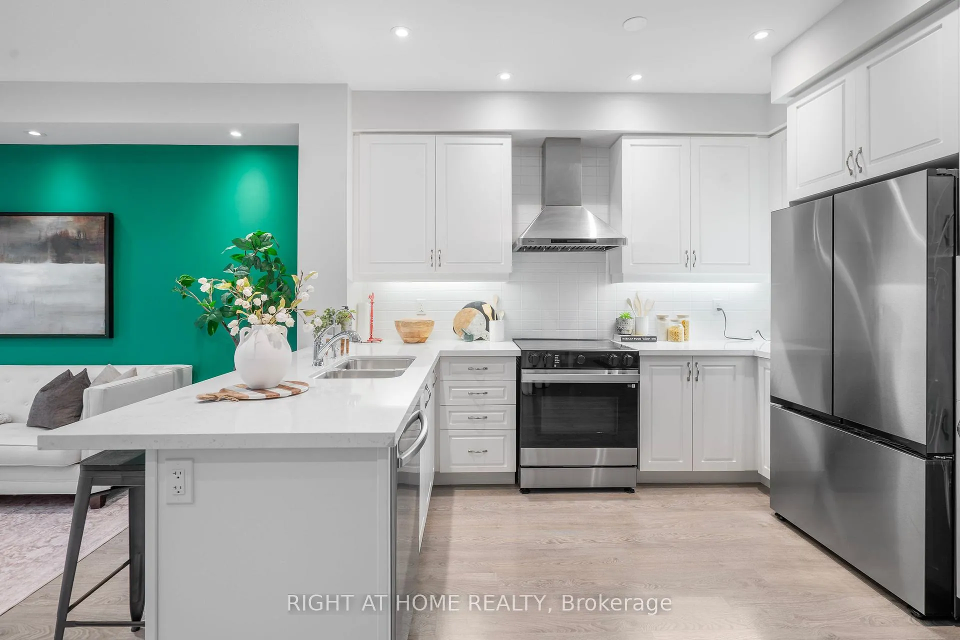 Photo 7 of 127 Benadir Avenue, Caledon, Rural Caledon — HOMEH
