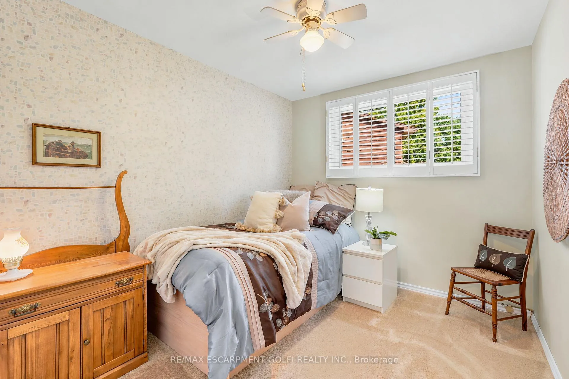 Photo 20 of 45 Tanglewood Terrace, Brantford — HOMEH