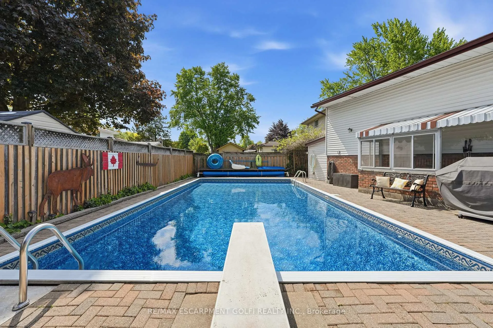 Photo 28 of 45 Tanglewood Terrace, Brantford — HOMEH