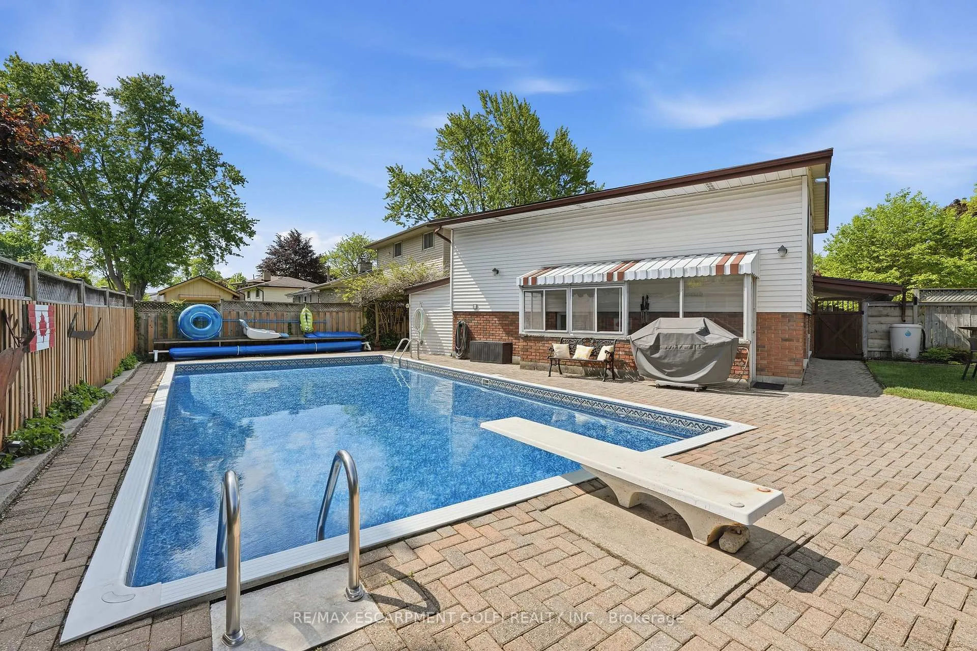 Photo 29 of 45 Tanglewood Terrace, Brantford — HOMEH