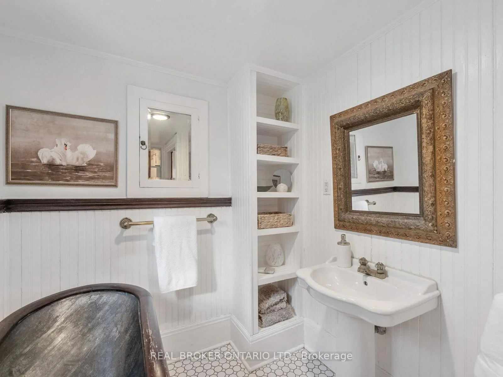 Photo 17 of 170 Cowan Avenue, Toronto, South Parkdale — HOMEH