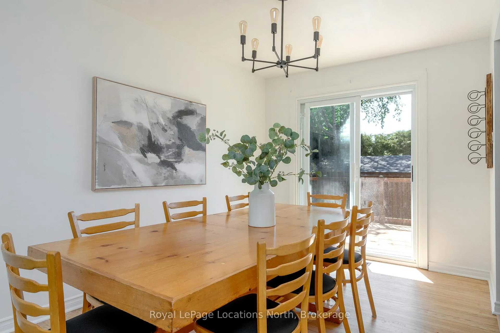 Photo 10 of 26 Dickson Road, Collingwood — HOMEH