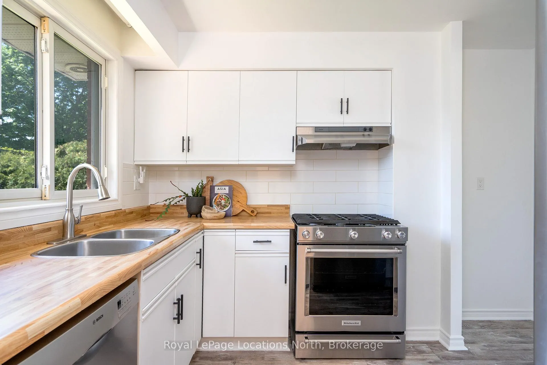 Photo 14 of 26 Dickson Road, Collingwood — HOMEH