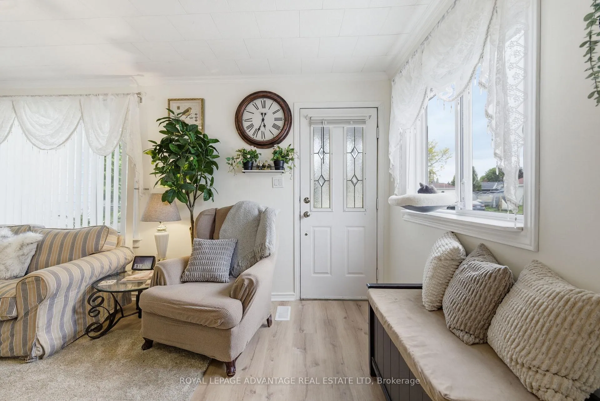 Photo 8 of 36 Beech Street, Smiths Falls — HOMEH