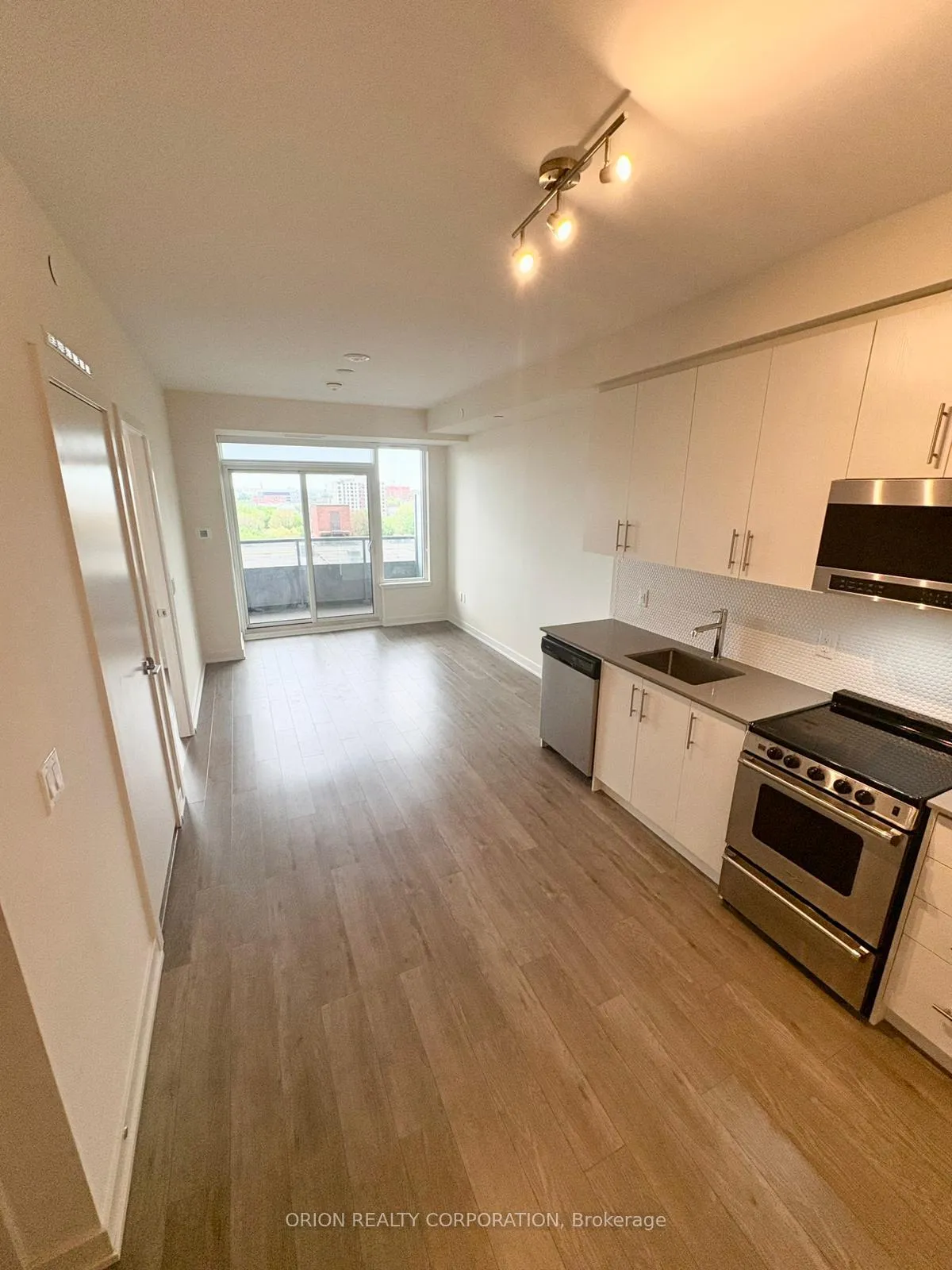 Photo 4 of Unit 821, 212 King William Street, Hamilton, Beasley — HOMEH