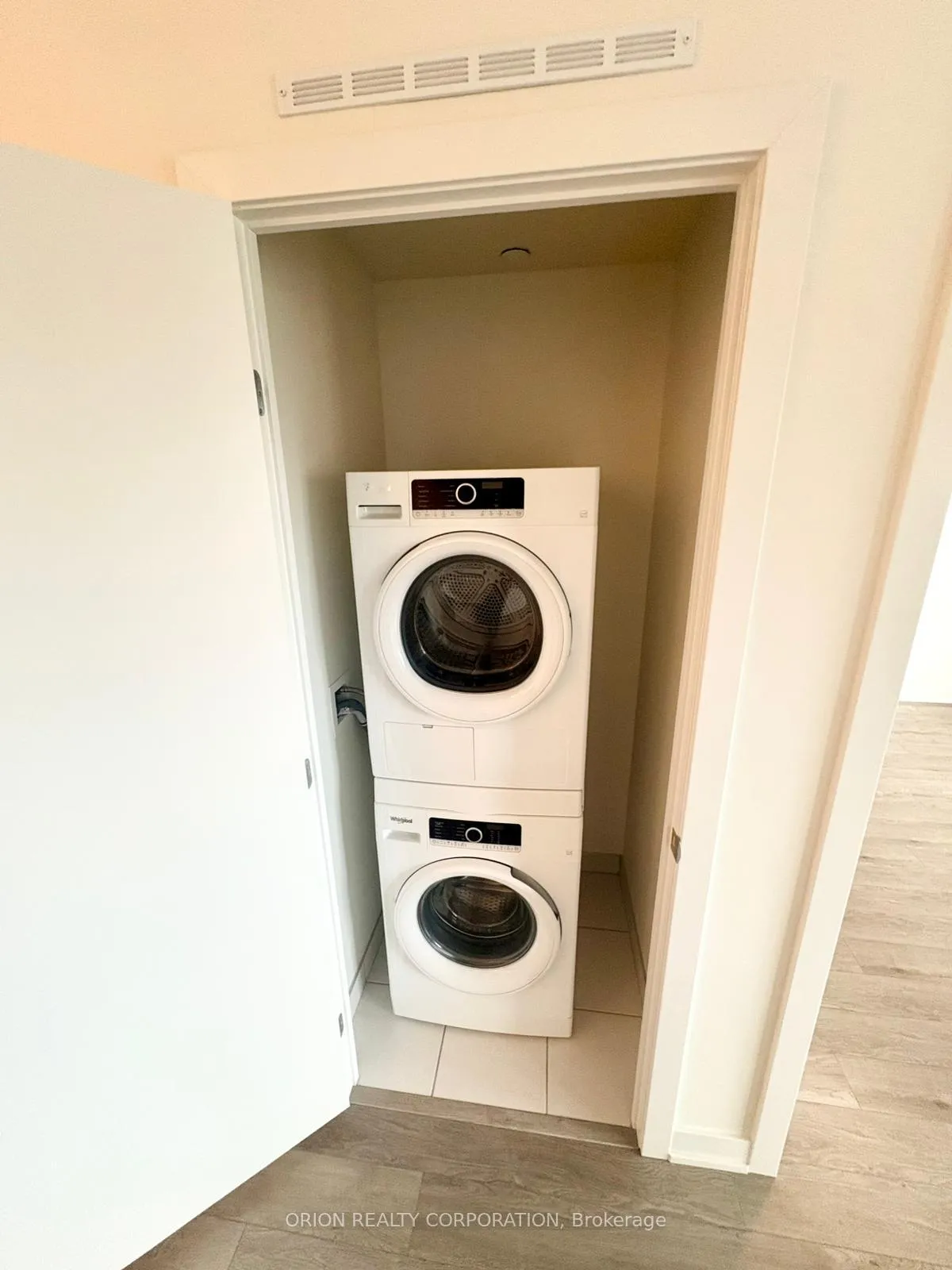Photo 12 of Unit 821, 212 King William Street, Hamilton, Beasley — HOMEH