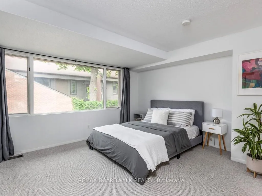 Photo 24 of 41 Putman Avenue, Ottawa, Lindenlea — HOMEH