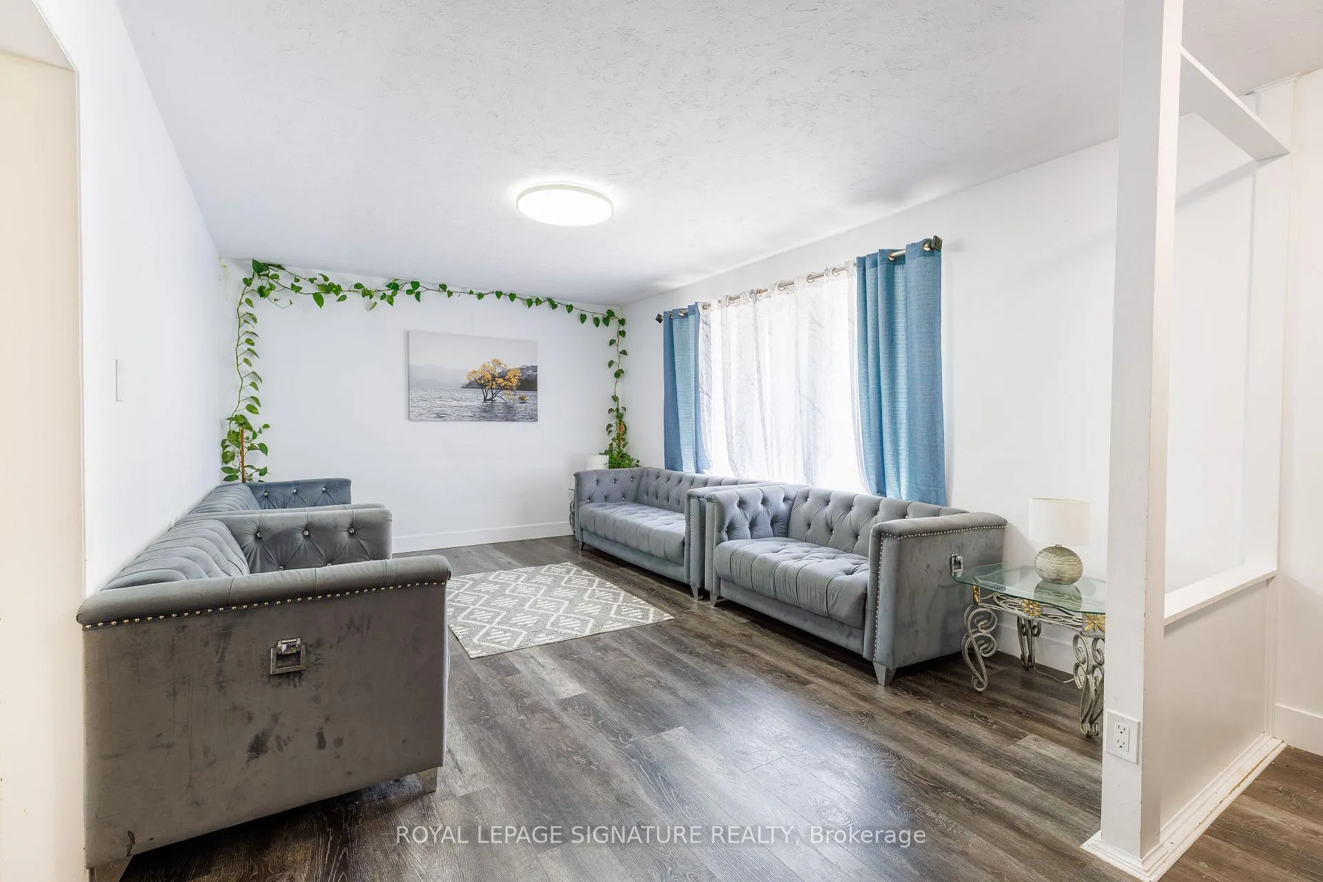 Photo 5 of 18 Silverdale Crescent, London, South T — HOMEH