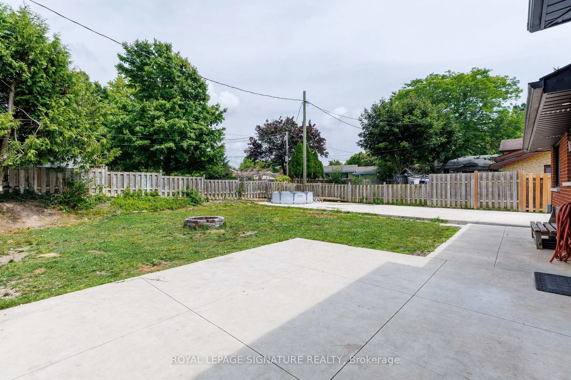 Photo 19 of 18 Silverdale Crescent, London, South T — HOMEH