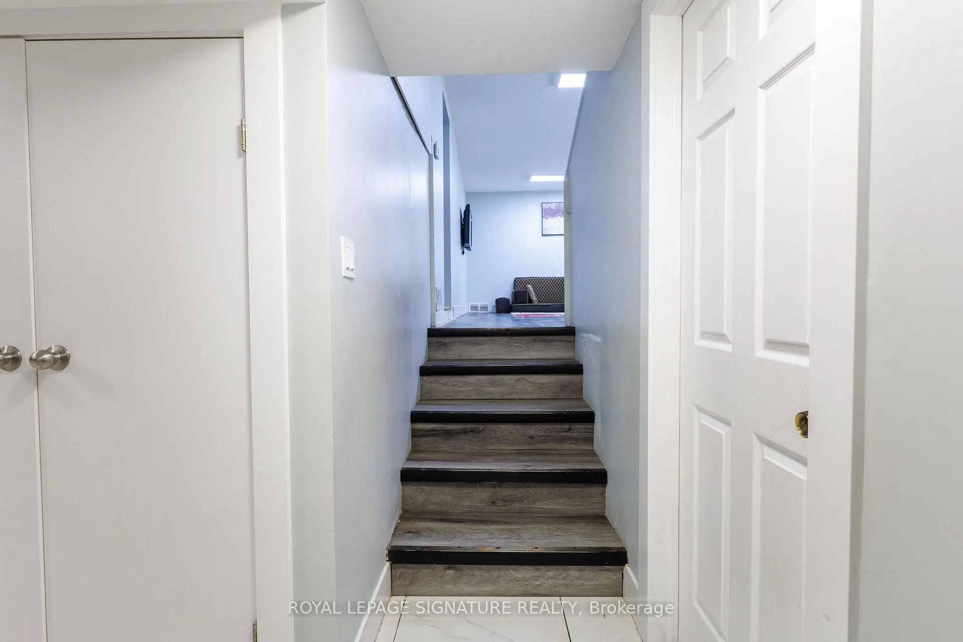 Photo 28 of 18 Silverdale Crescent, London, South T — HOMEH