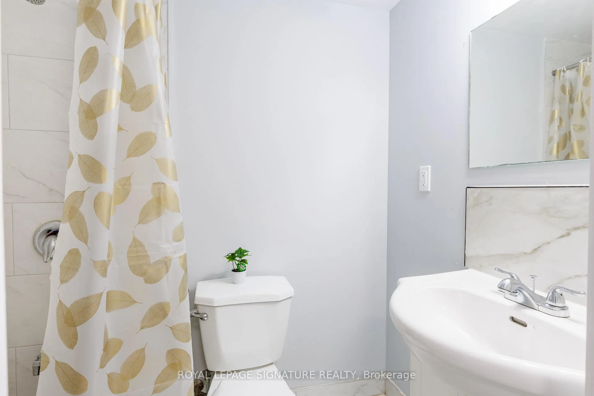 Photo 30 of 18 Silverdale Crescent, London, South T — HOMEH