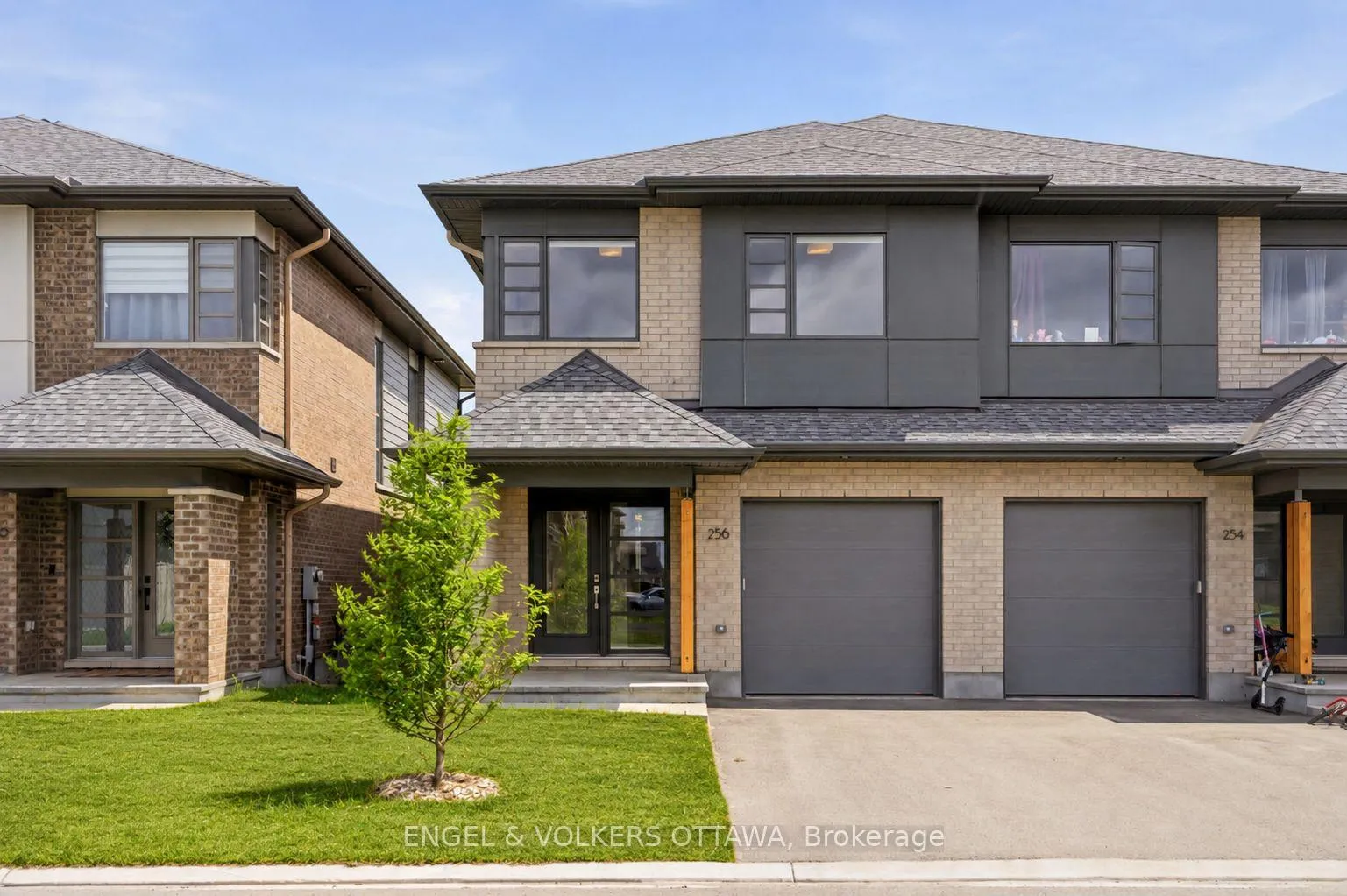 Photo 1 of 256 Shuttleworth Drive, Ottawa, Leitrim — HOMEH