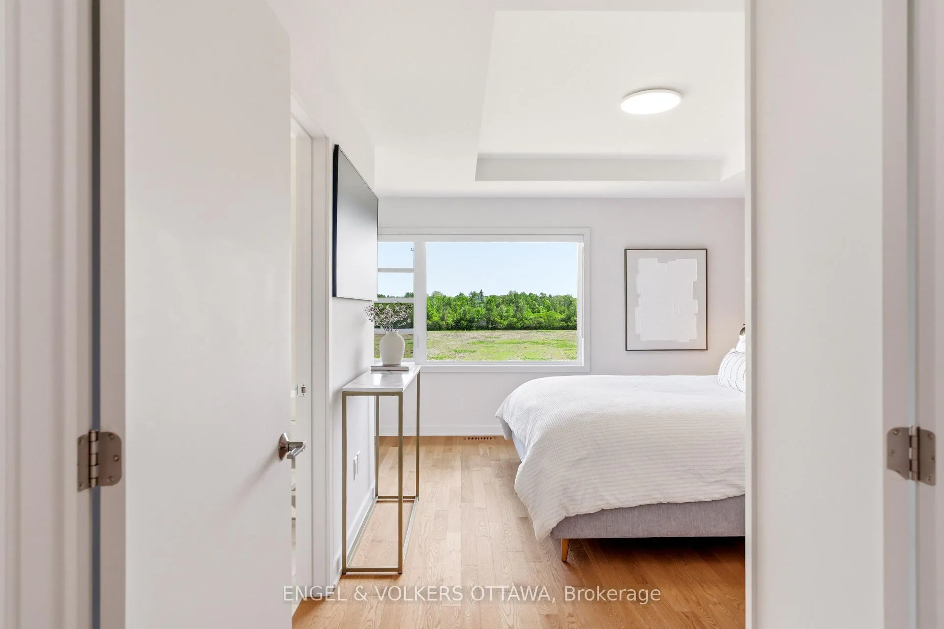 Photo 23 of 256 Shuttleworth Drive, Ottawa, Leitrim — HOMEH