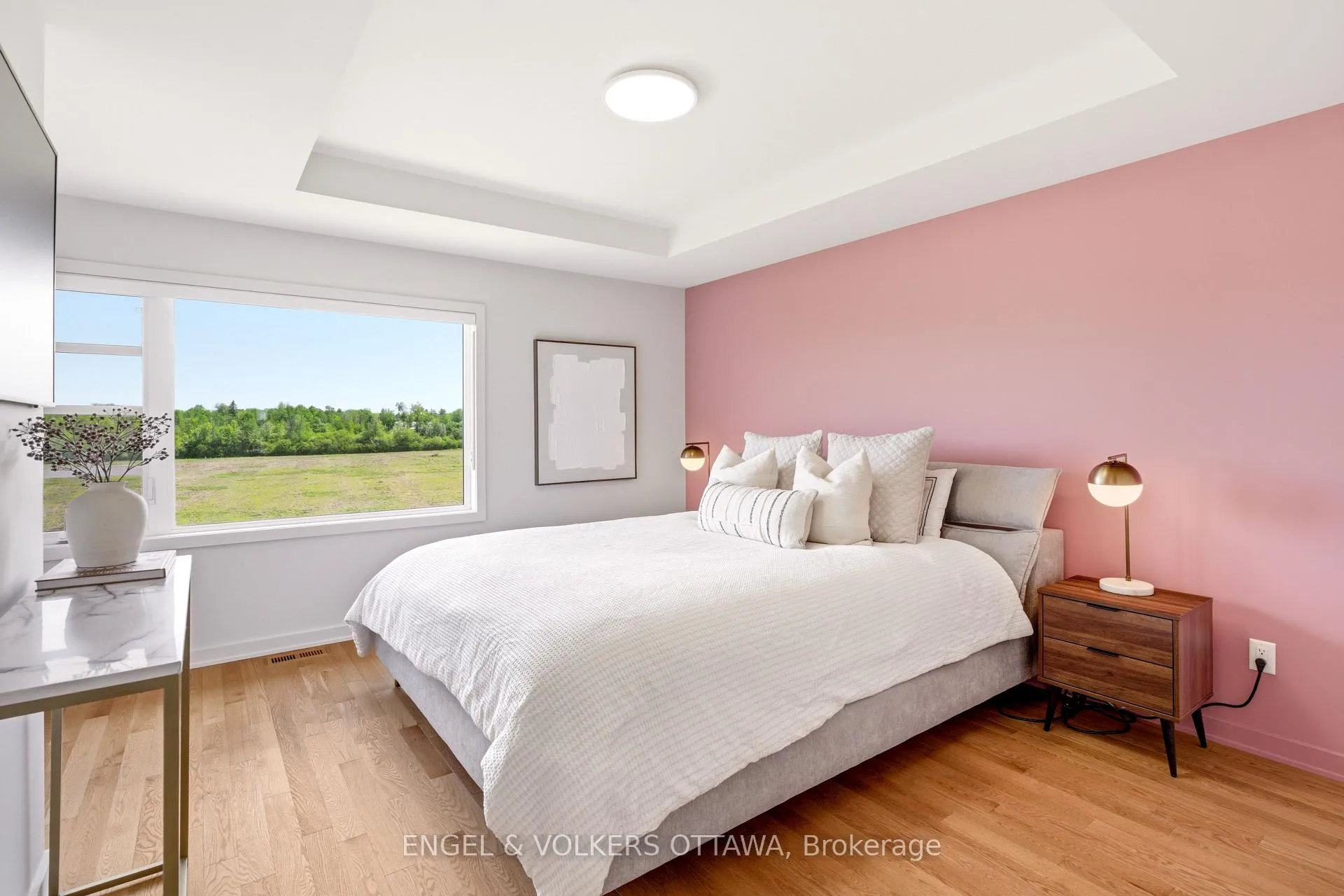 Photo 24 of 256 Shuttleworth Drive, Ottawa, Leitrim — HOMEH