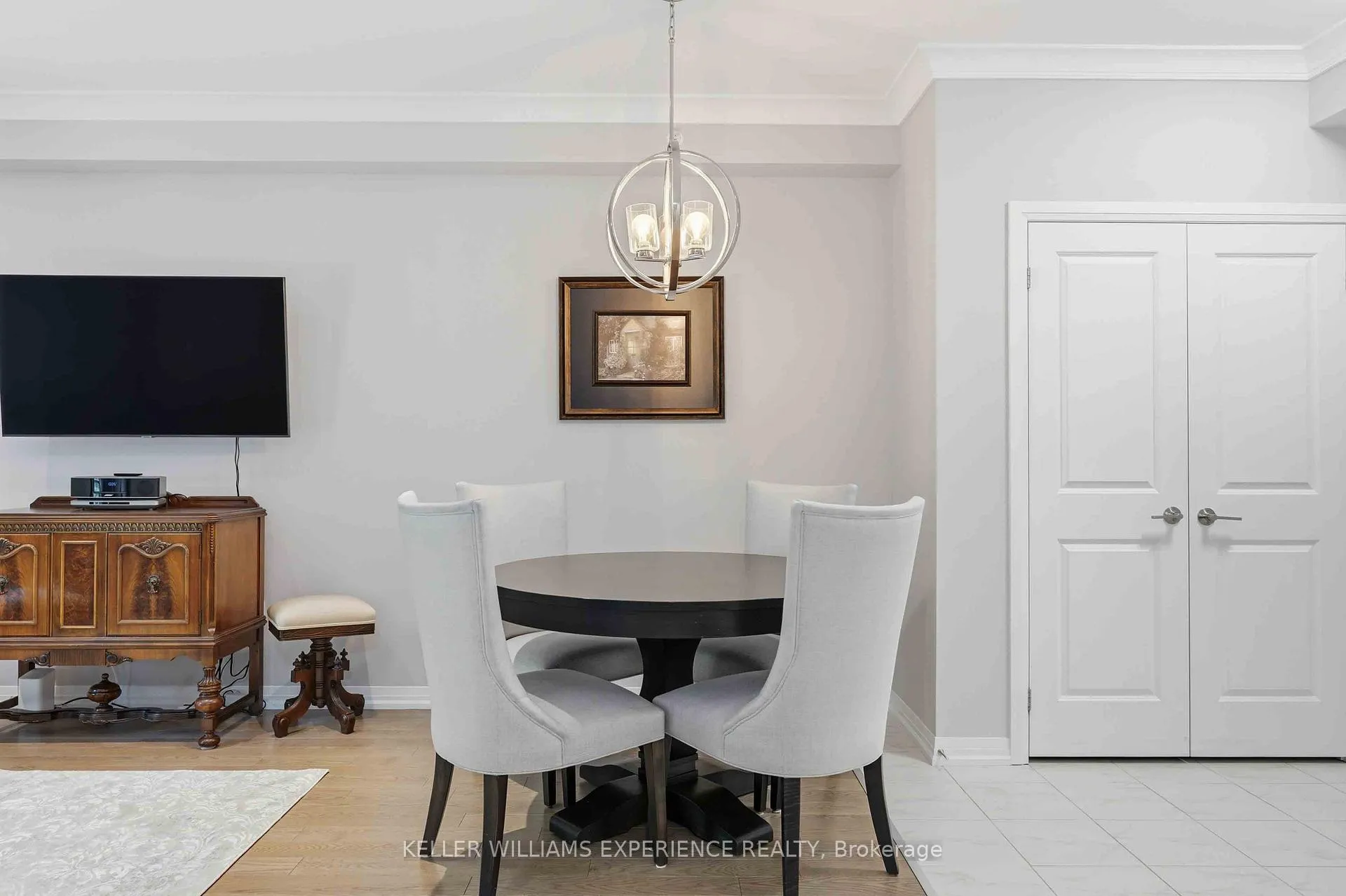 Photo 9 of Unit 312, 304 Essa Road, Barrie, 400 West — HOMEH