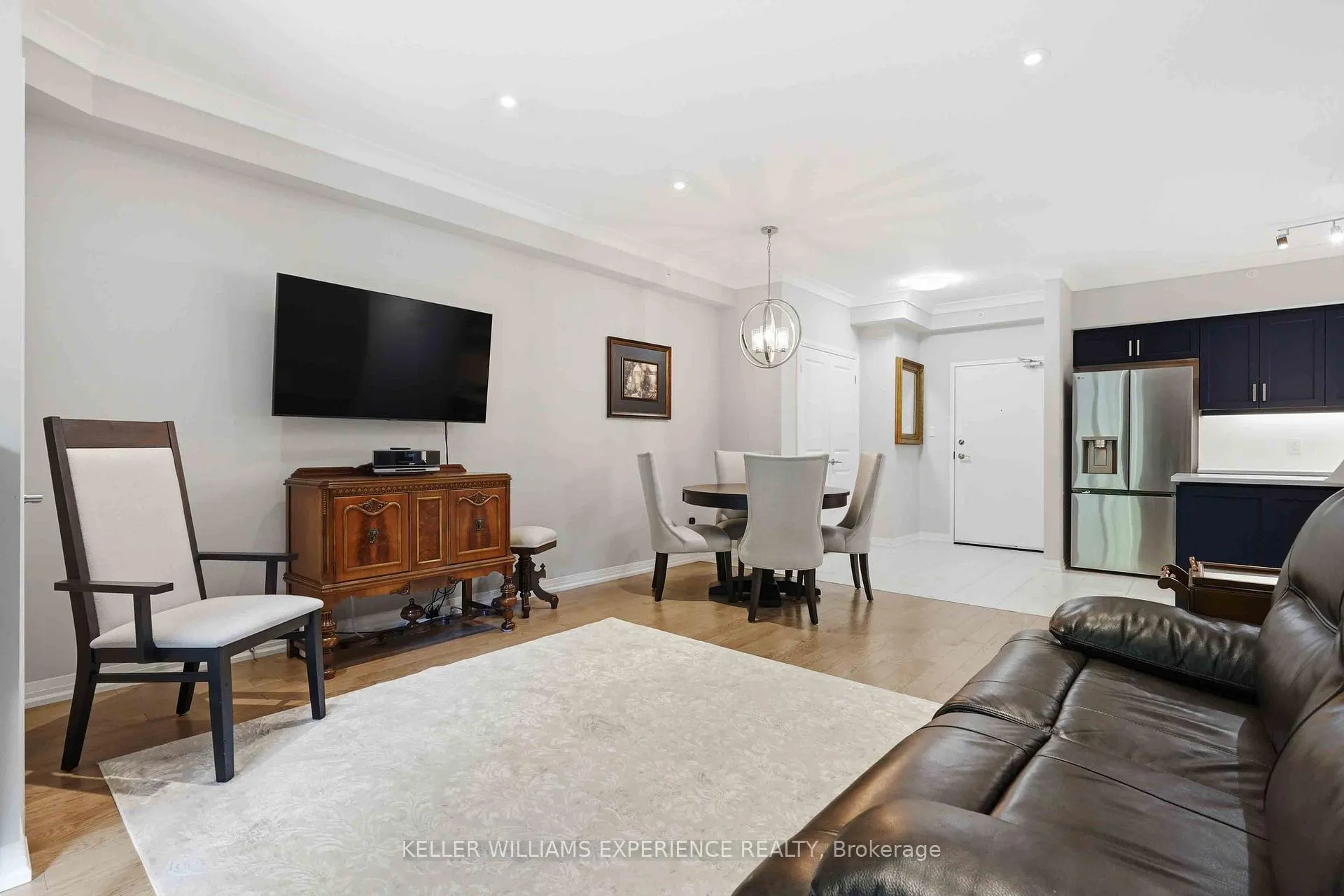 Photo 14 of Unit 312, 304 Essa Road, Barrie, 400 West — HOMEH