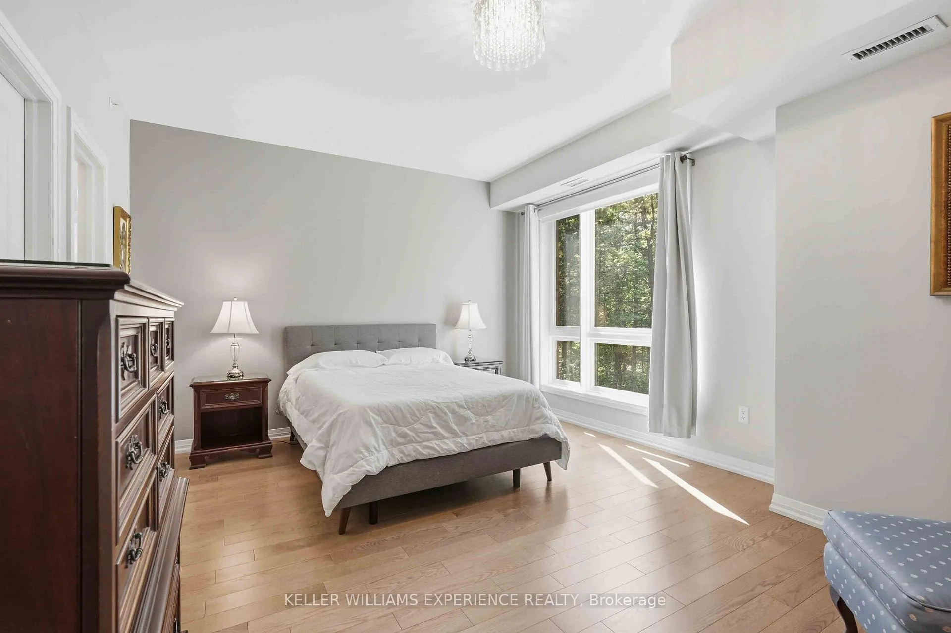 Photo 16 of Unit 312, 304 Essa Road, Barrie, 400 West — HOMEH
