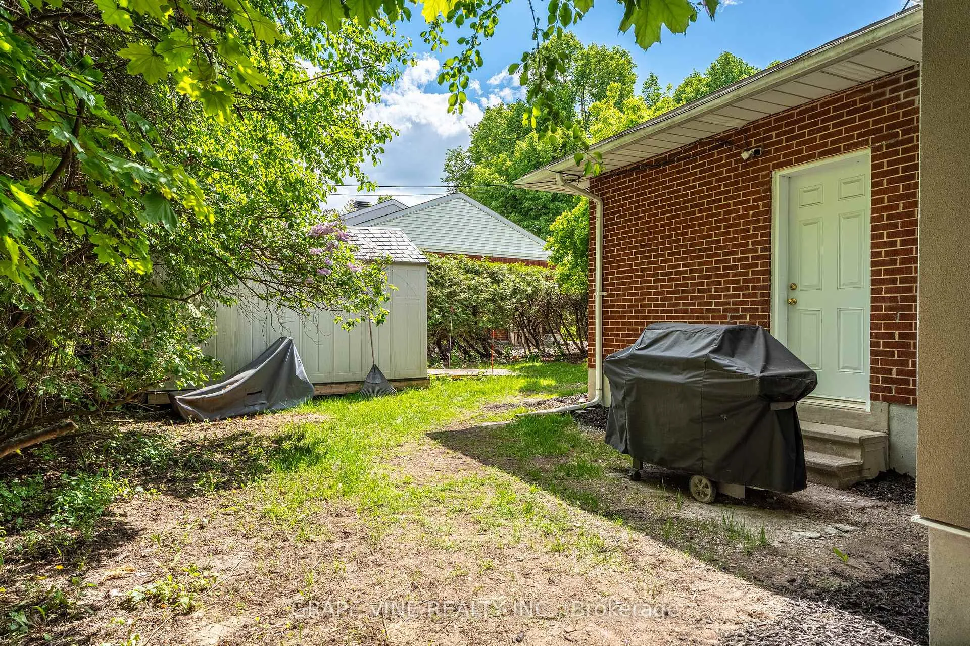 Photo 8 of 2201 Braeside Avenue, Ottawa, Alta Vista — HOMEH
