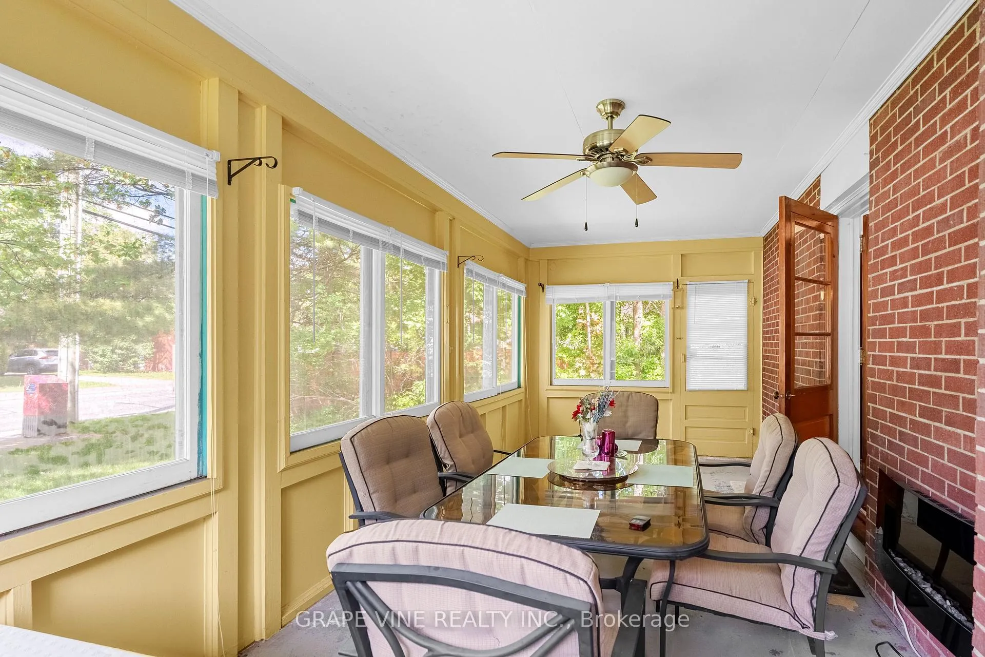 Photo 18 of 2201 Braeside Avenue, Ottawa, Alta Vista — HOMEH